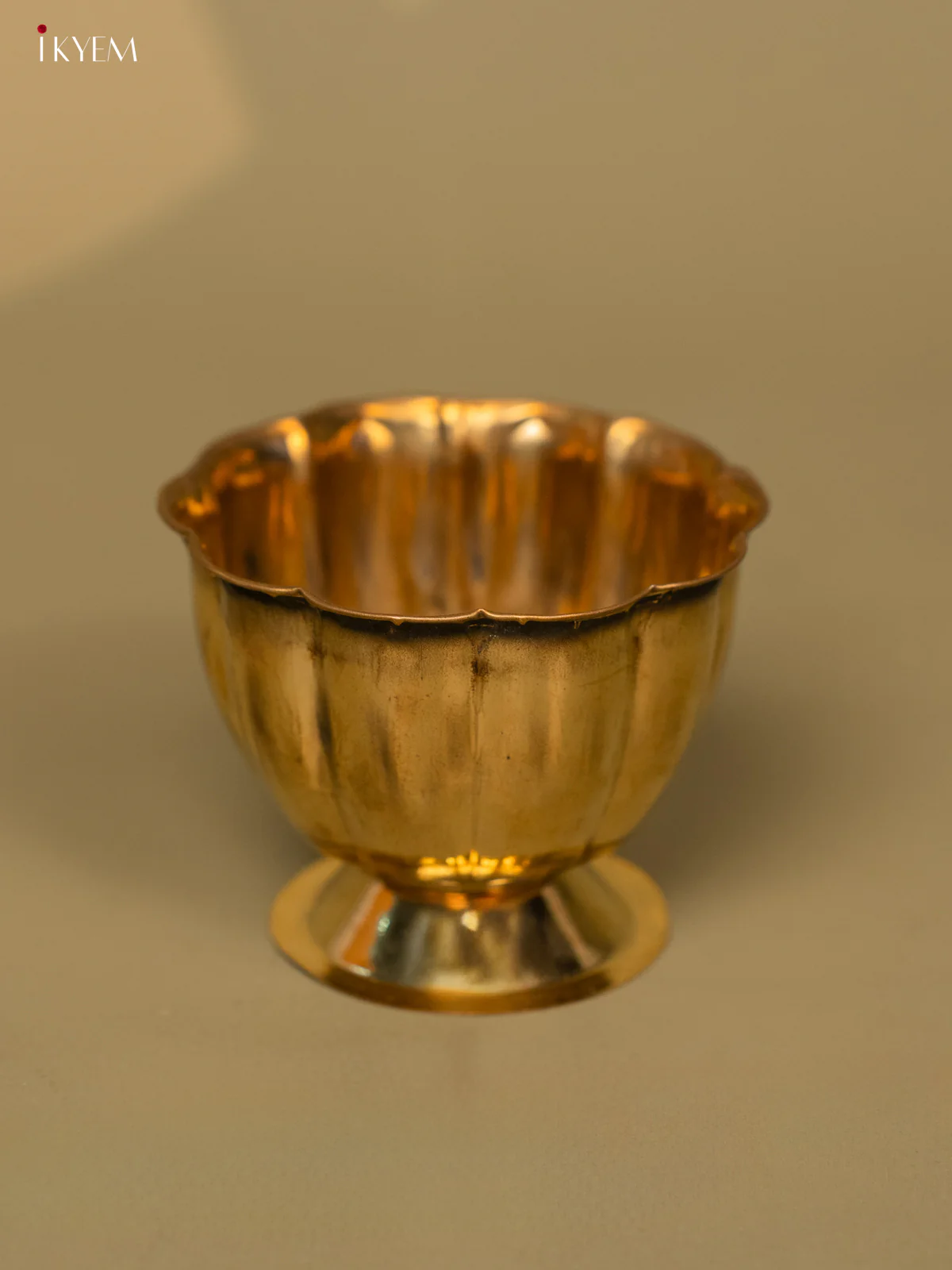 Brass Kumkum Bowl - 3E31020