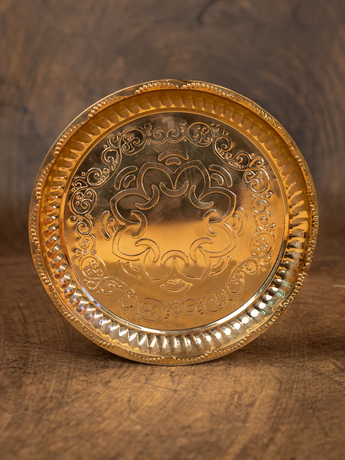 Brass pooja Plate - 3E31063 - Image 4