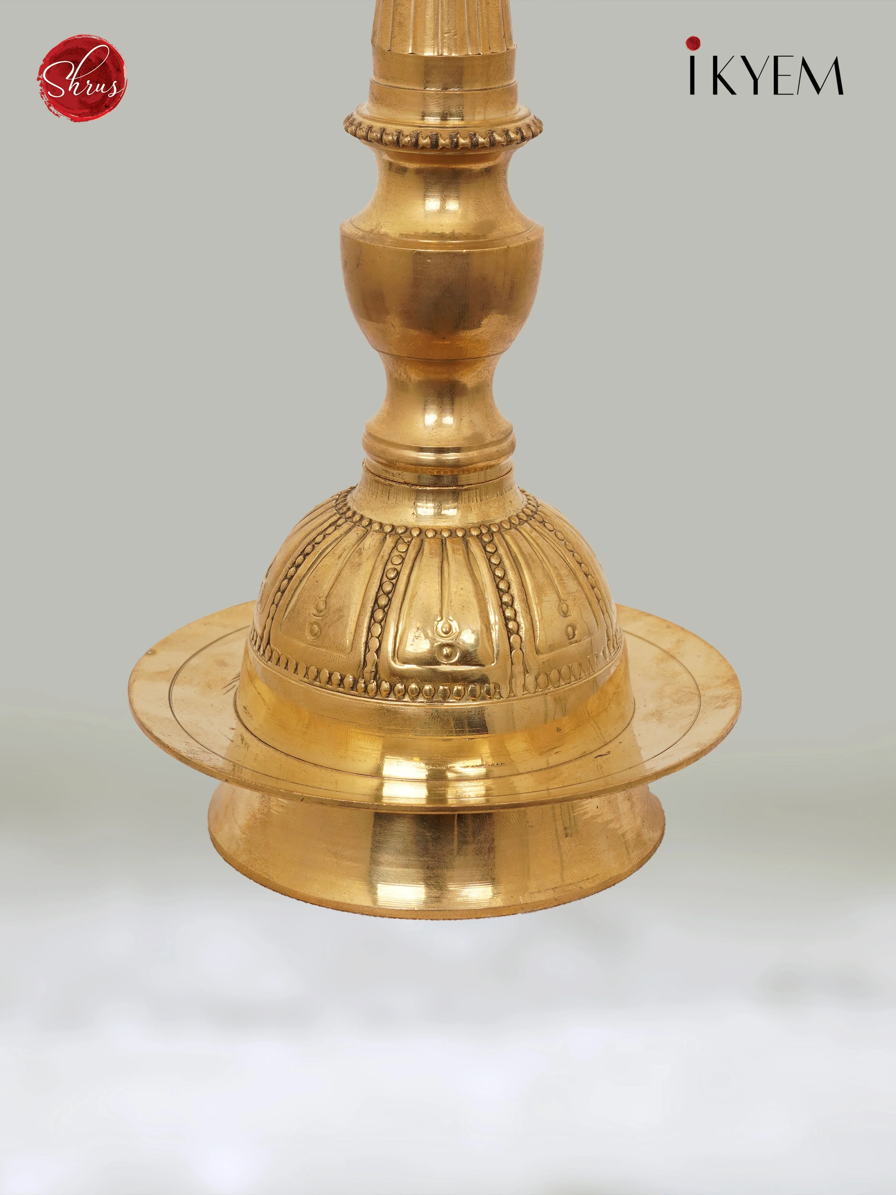Brass Annam Kuthu Velakku with 5 Thirees - Image 3