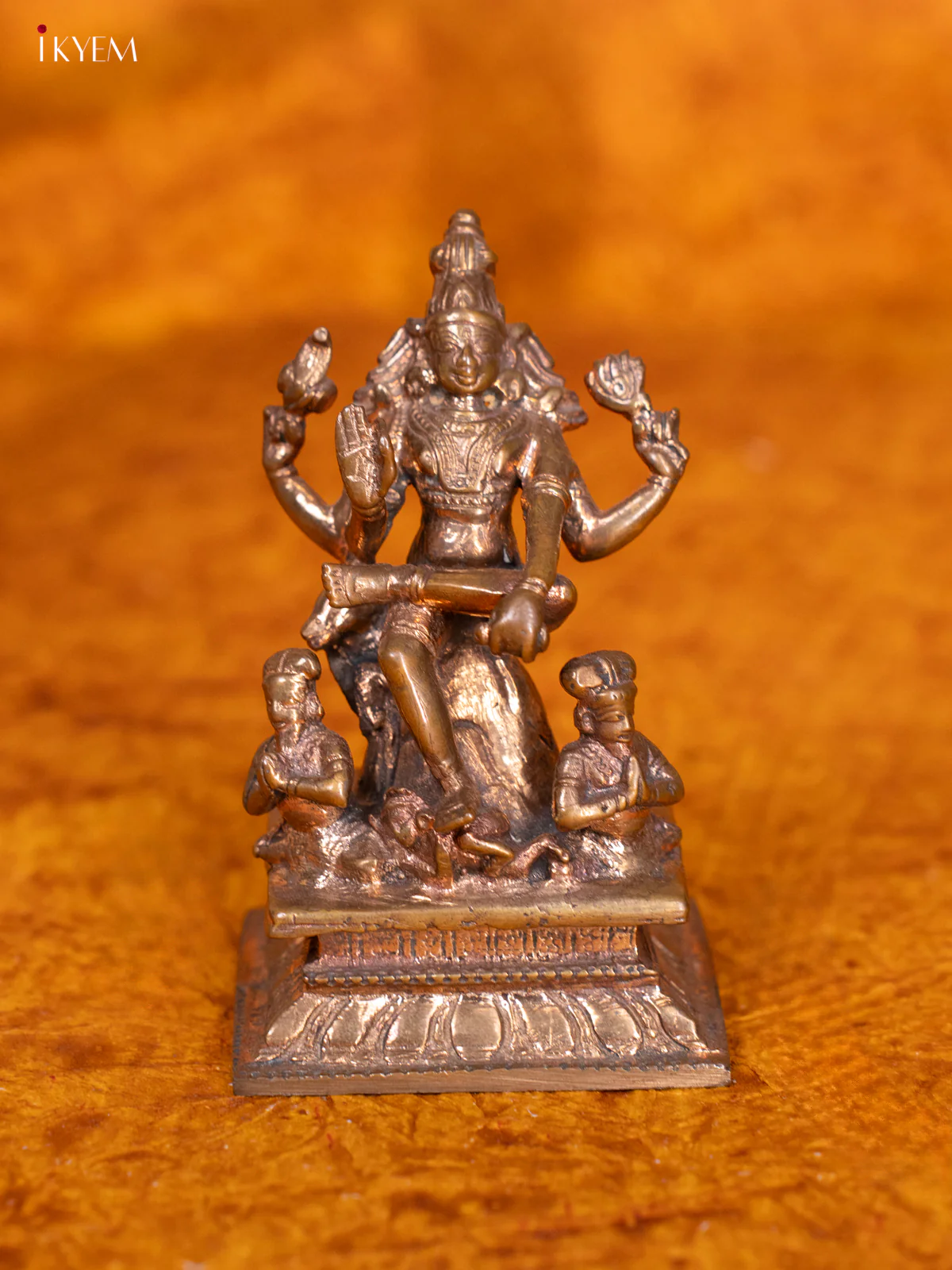 Guru Dhakshinamurthy Idol
