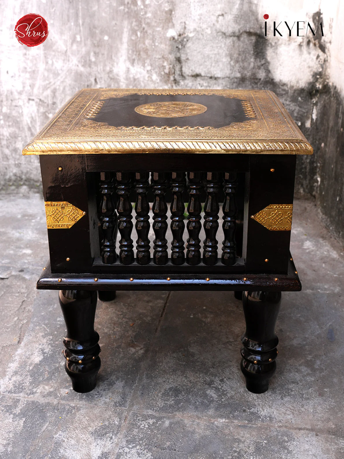 Wooden Centre table - Image 4