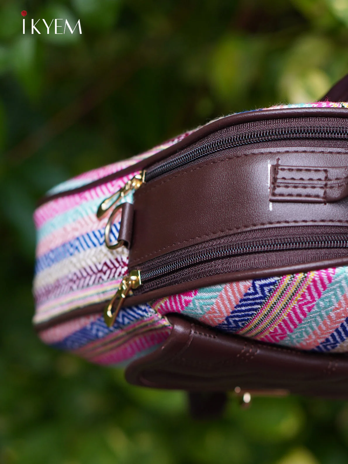 Cream & Brown - Ajrakh hand bag - Image 3
