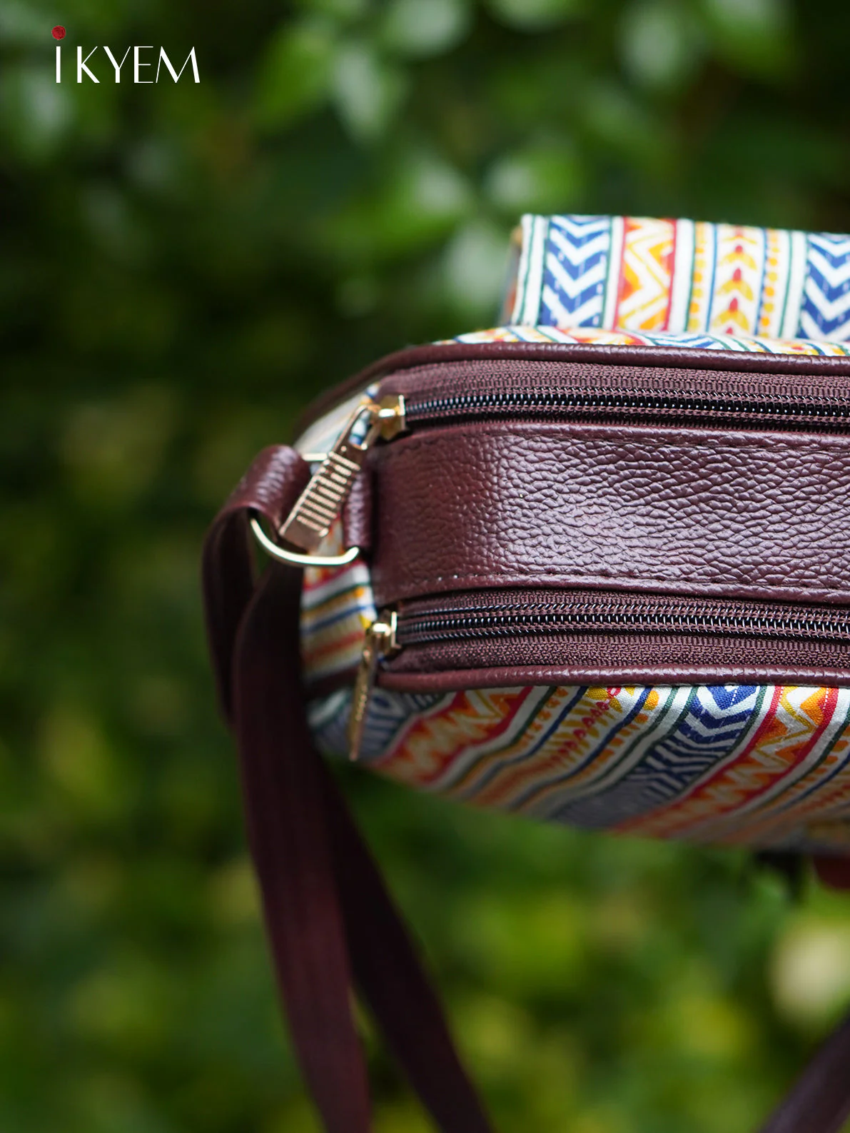 Cream & Brown - Ajrakh hand bag - Image 3