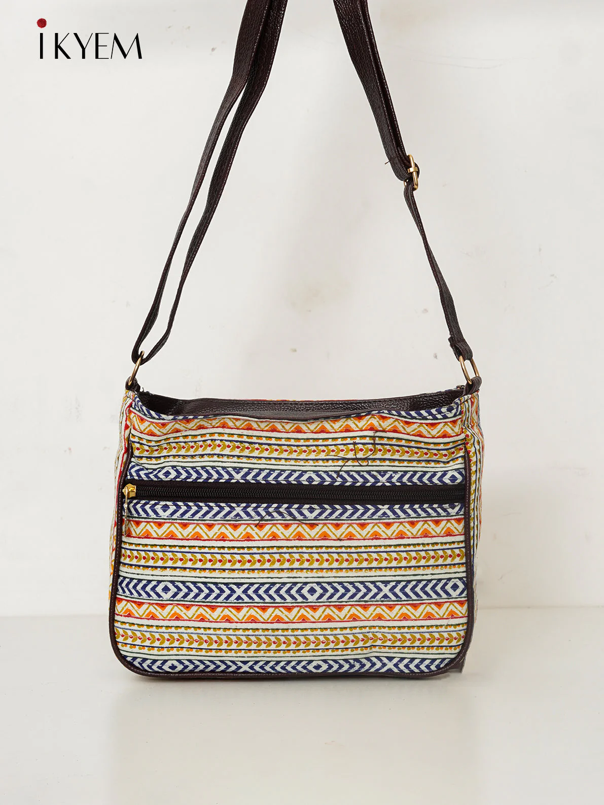 Cream & Brown - Ajrakh Handbag - Image 2