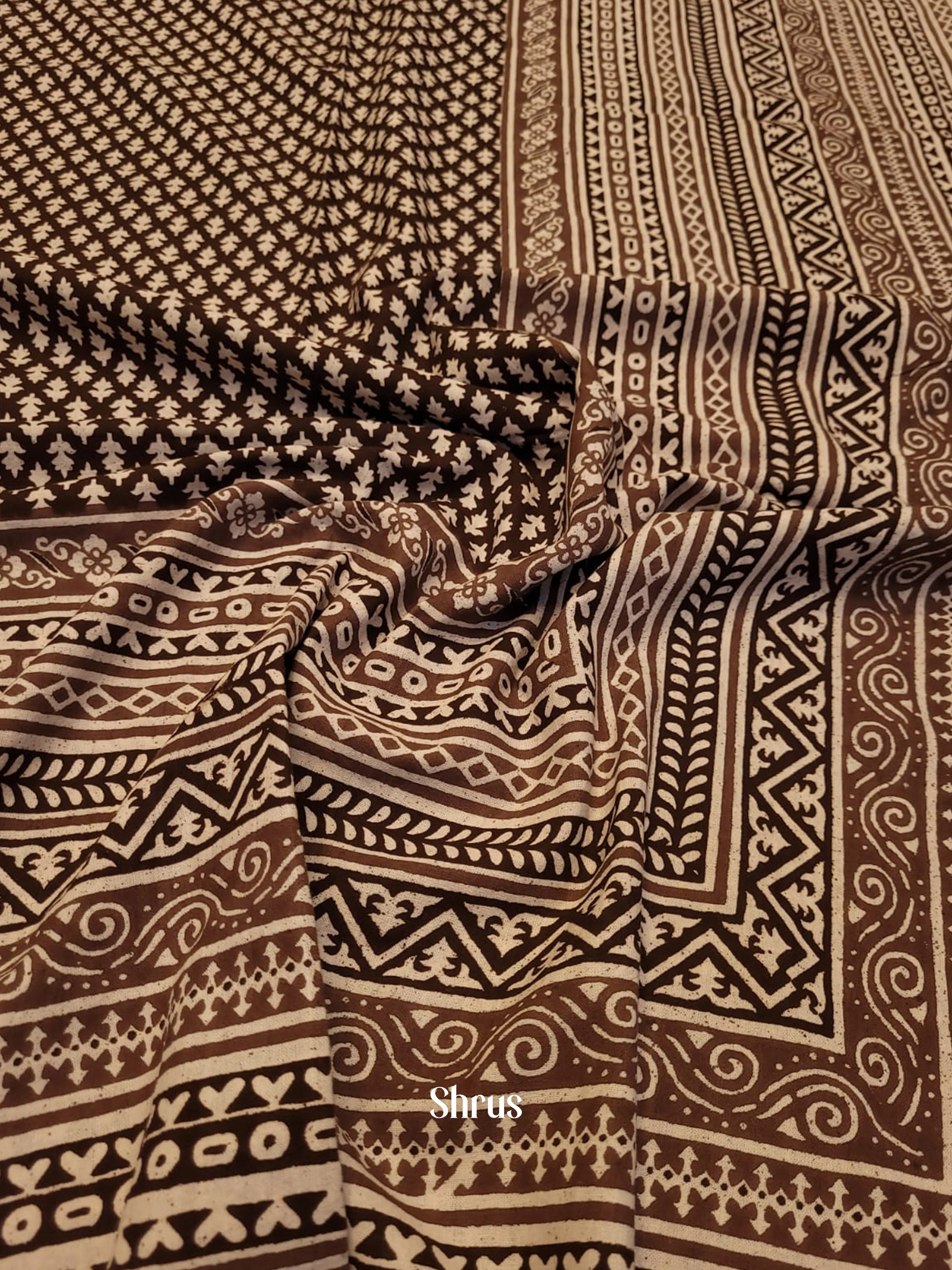 Brown & Cream - Bed Spreads