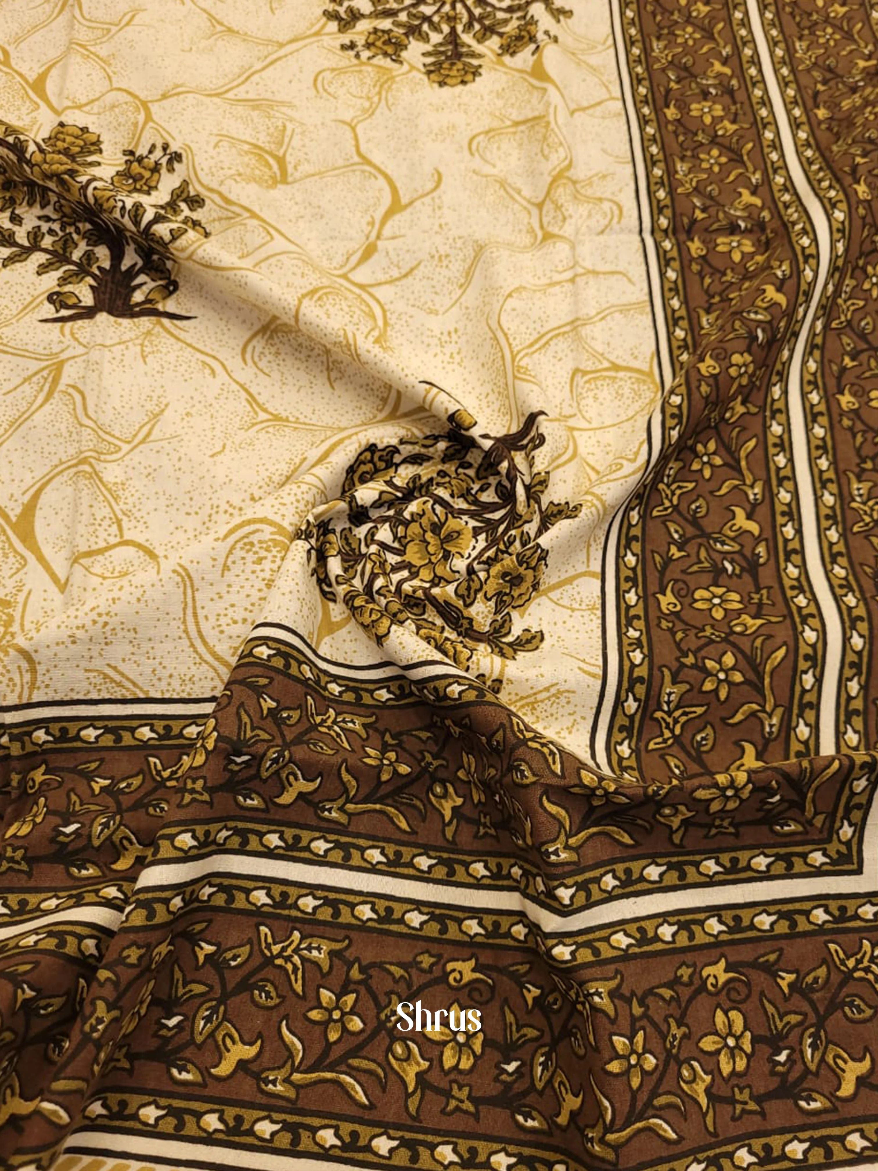 Cream & Brown - Bed Spreads