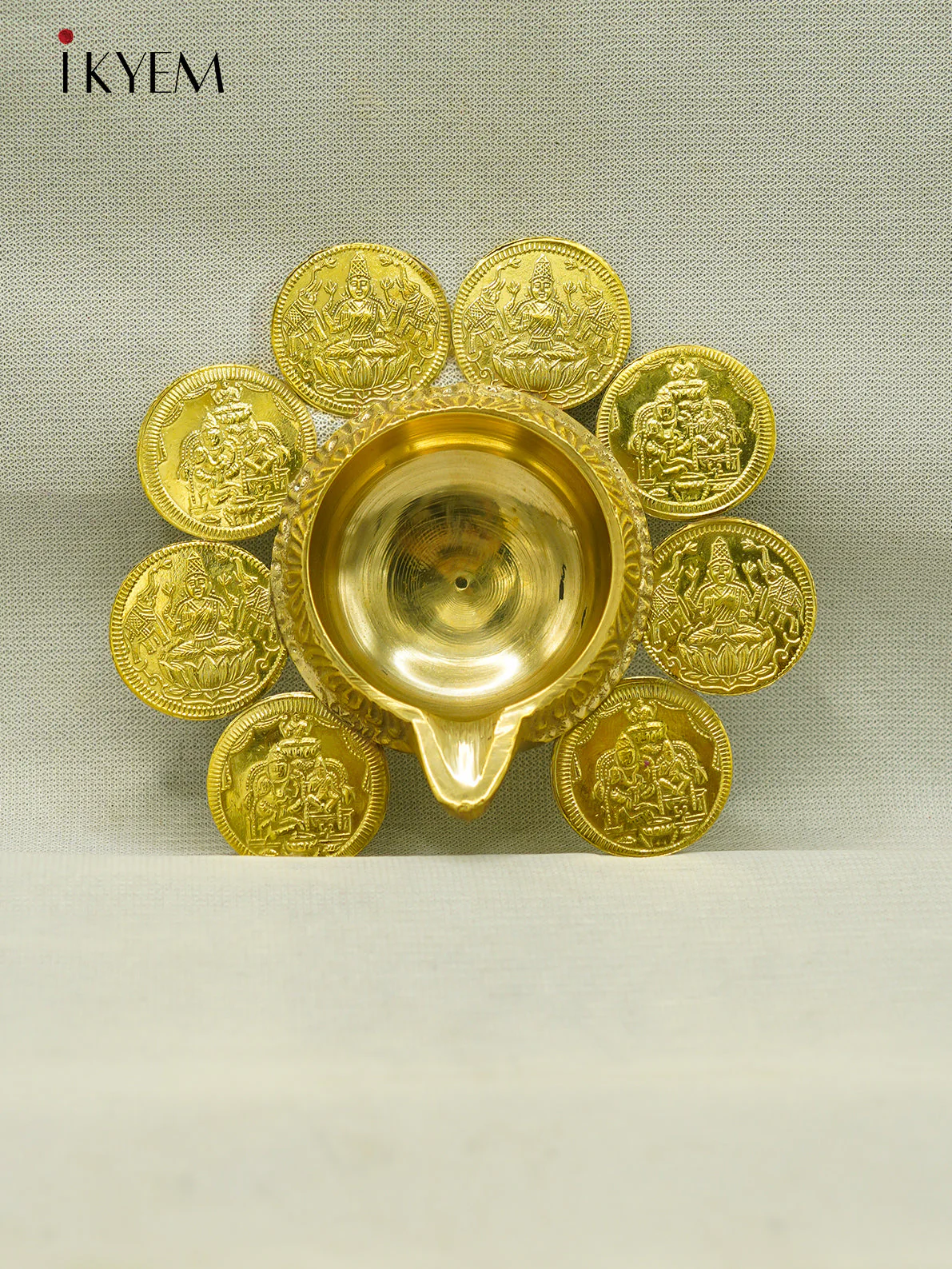 Brass Coin Vilakku - Image 2