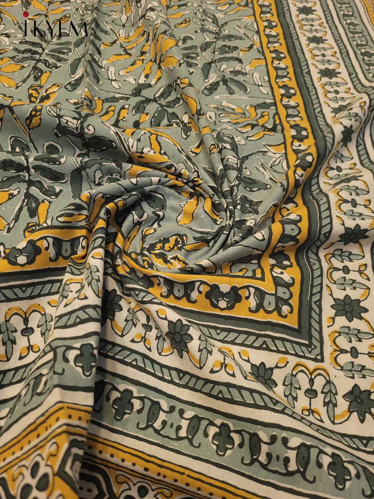 Cream & Grey - Bed Spread