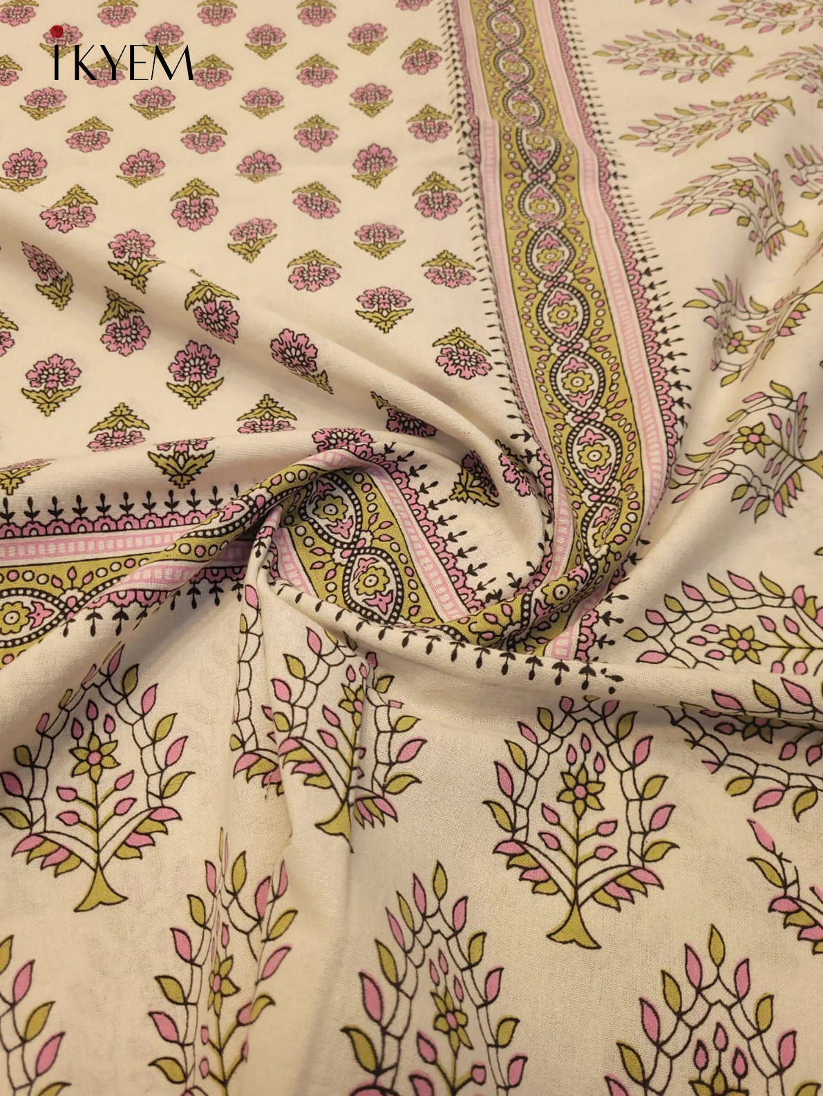 Cream & Green - Bed Spread
