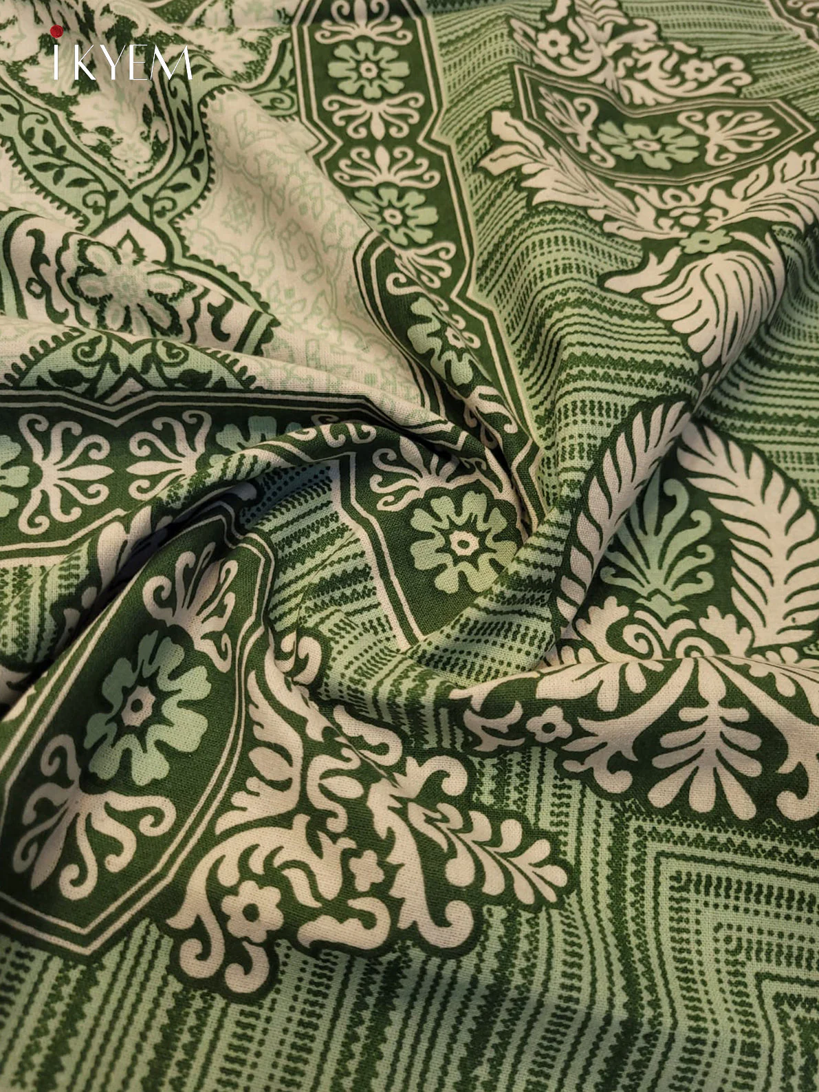 Cream & Green - Bed Spread