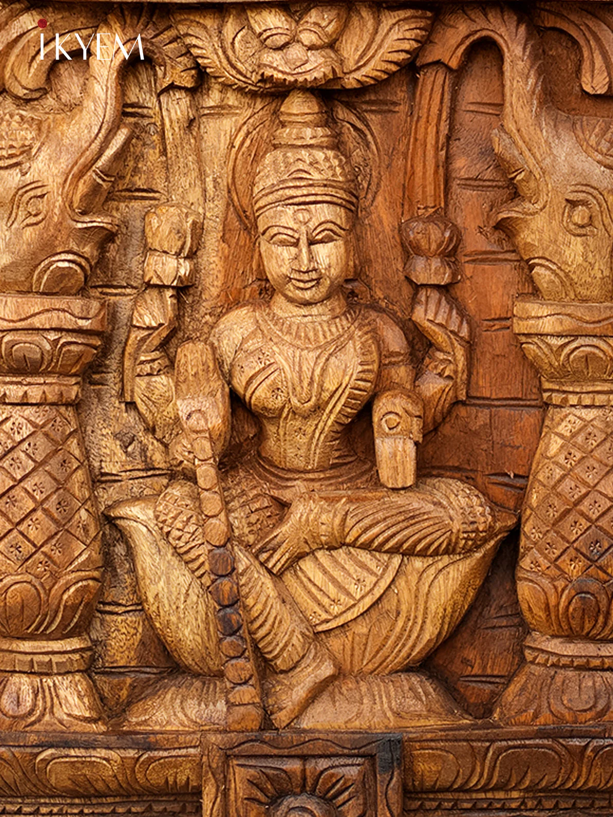 Hand Carved Lakshmi in temple Frame - Image 2