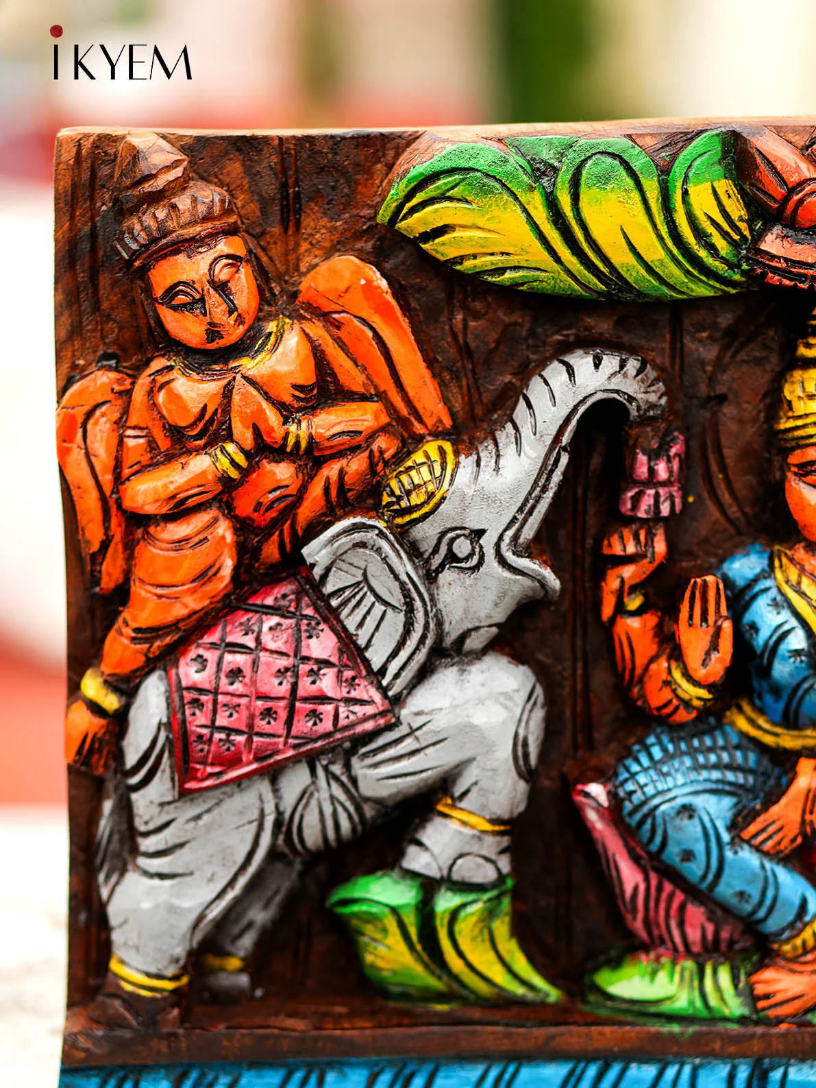 Wooden Hand Carved Lakshmi with Elephant - 4GJ09028 - Image 3