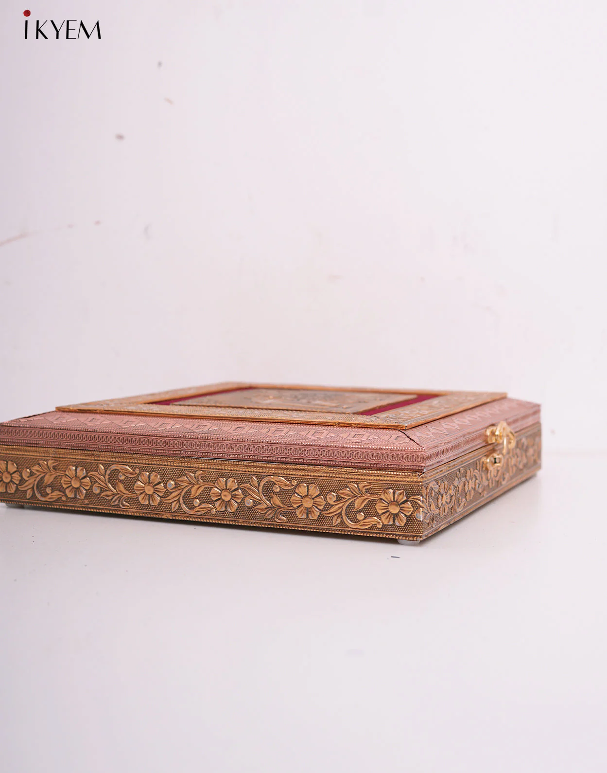 Dry Fruit Nut Box - Image 2