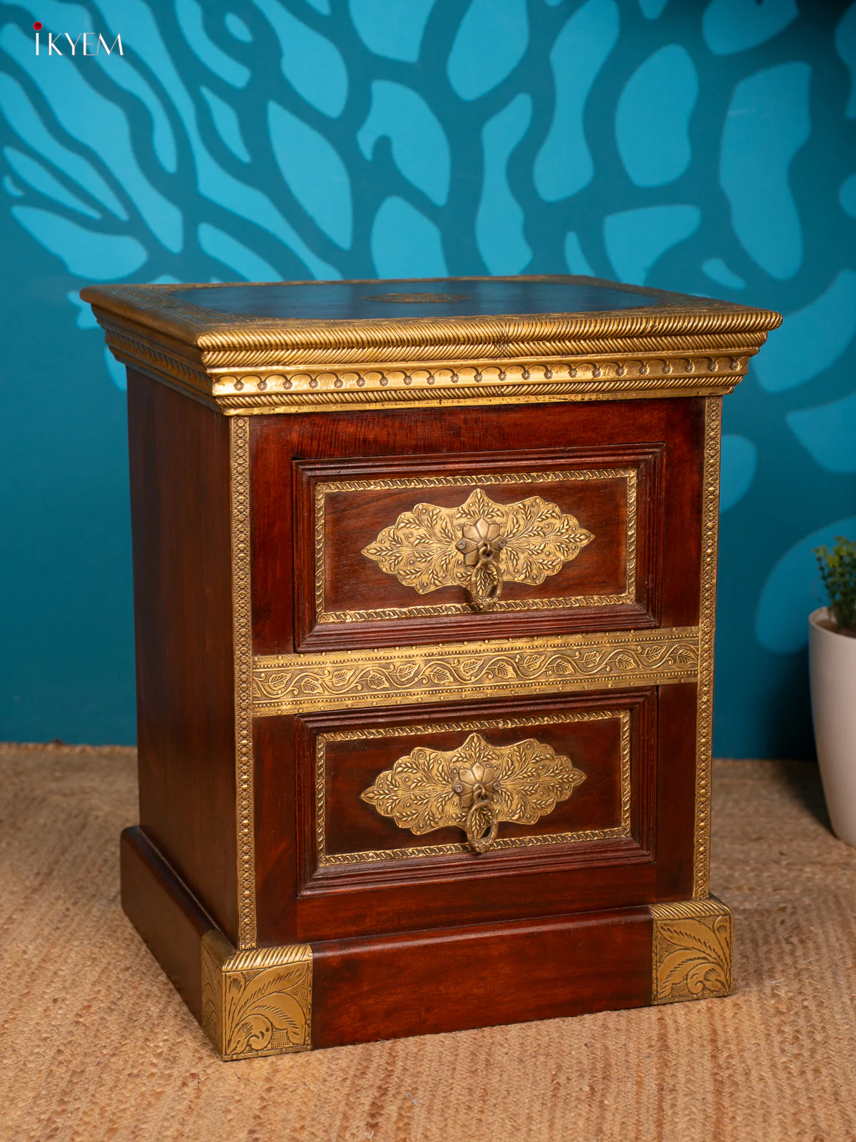 Wooden Brass Fitted Table - (26×19) Inch - 4IJ26169 - Image 4