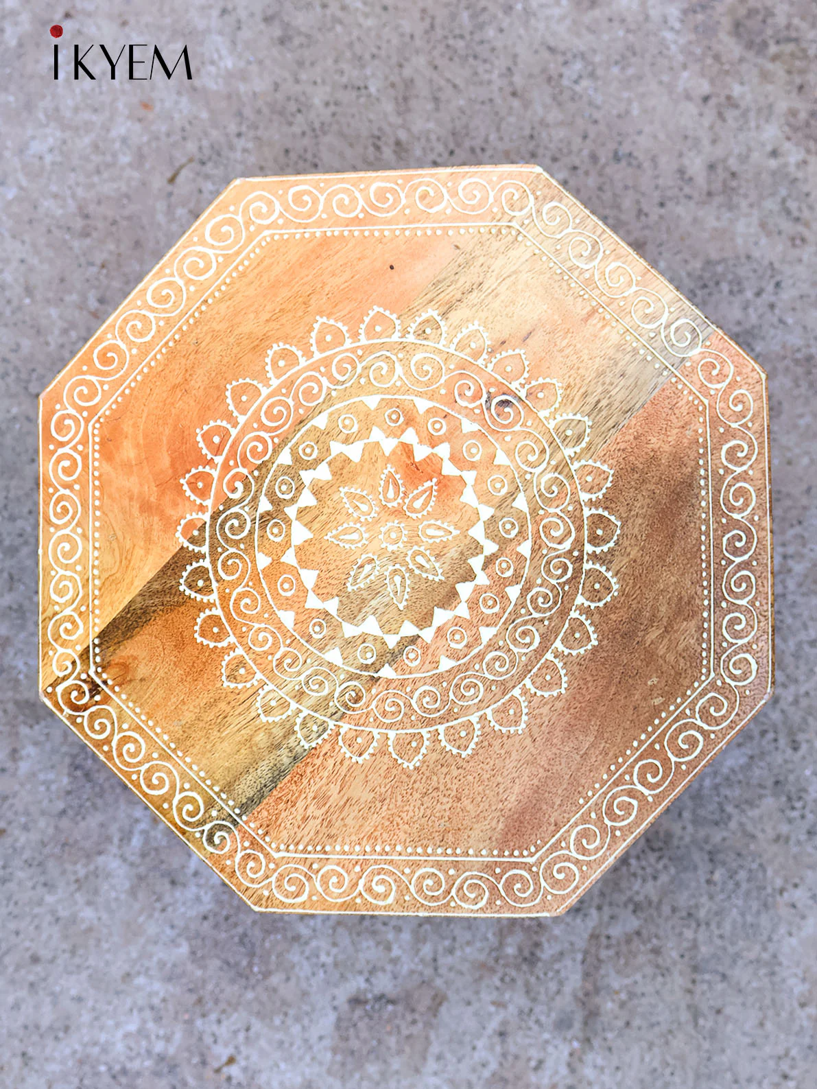 Round wooden table set - Image 3
