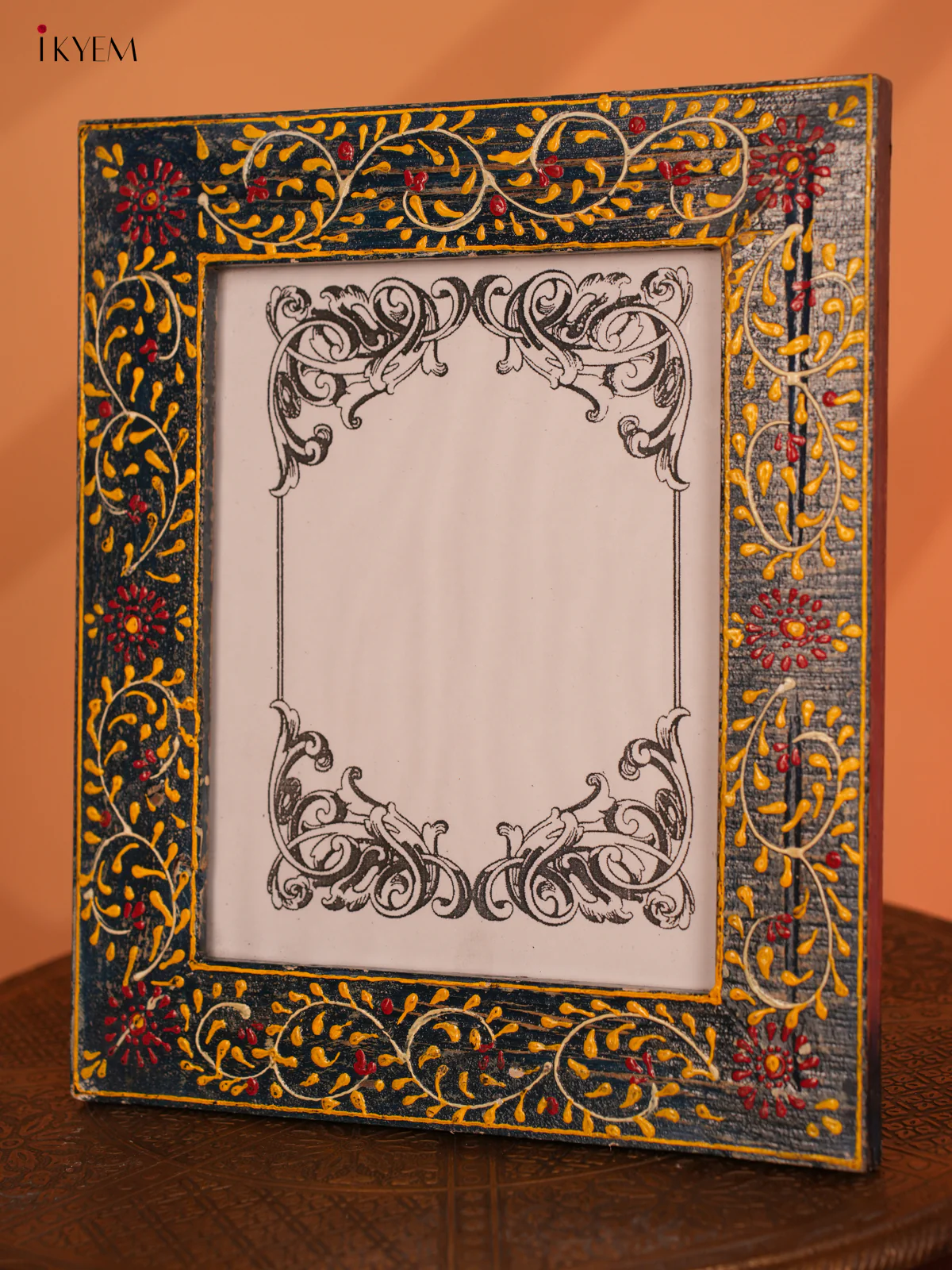 wooden hand painted photo frame - 4IJ30021 - Image 2