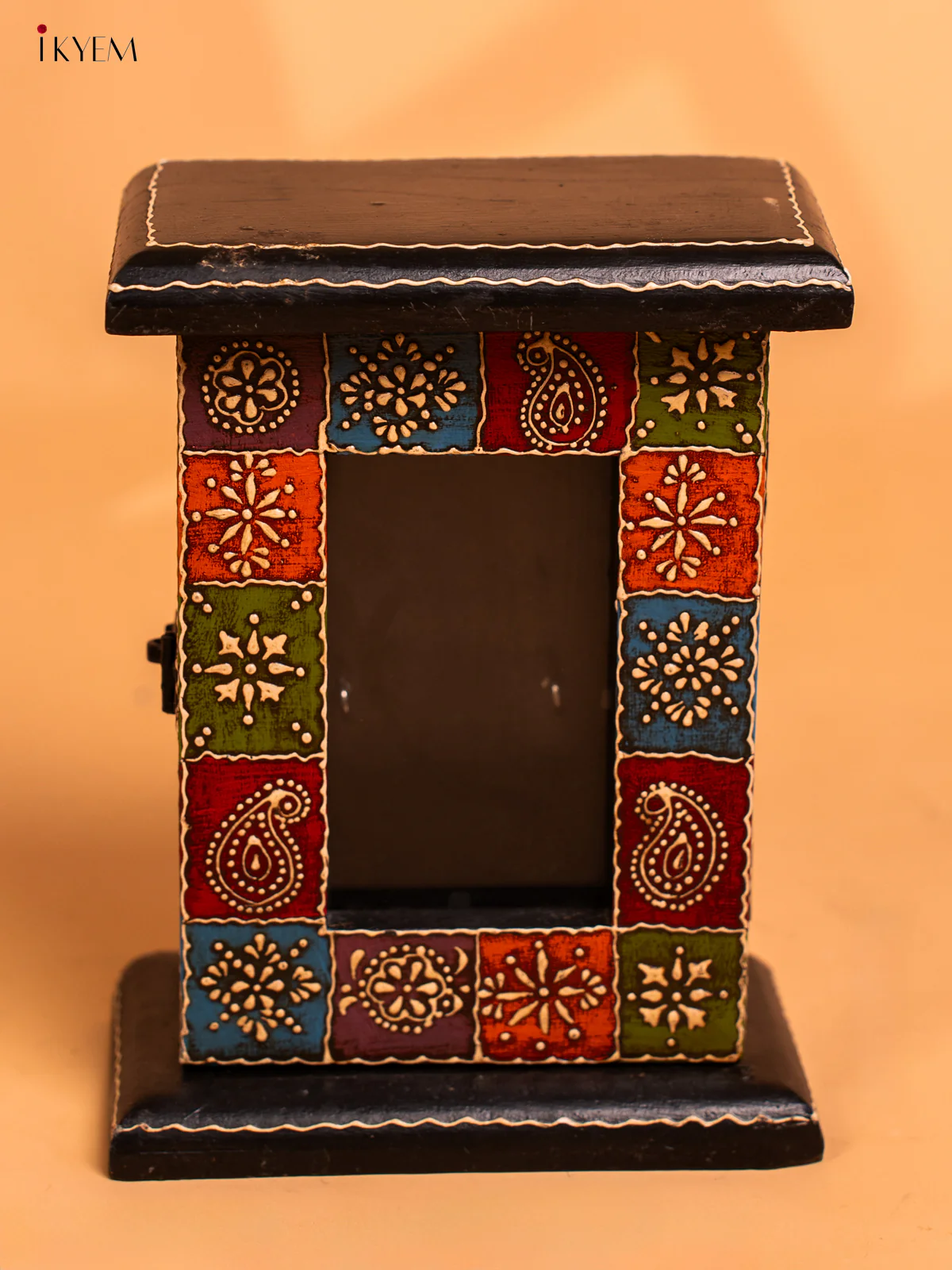 Wooden Hand Painted Key Holder Box - 7.8 Inch - 4JJ01042