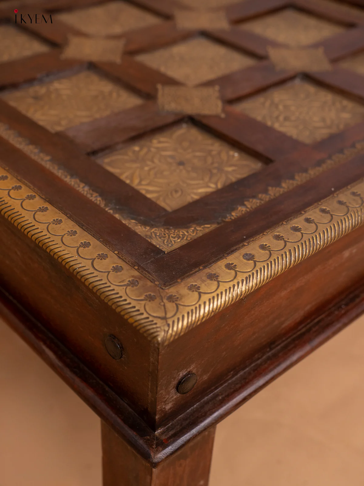 Wooden Brass Fitted 9 Farma Coffee Table - (17×31) Inches - 4JJ04013 - Image 3