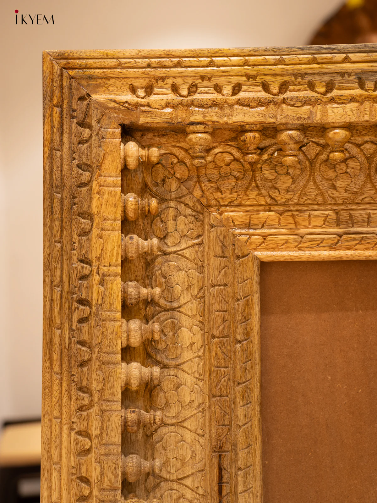 Hand carved Wooden MIRROR FRAME (6/3 feet) - Image 2