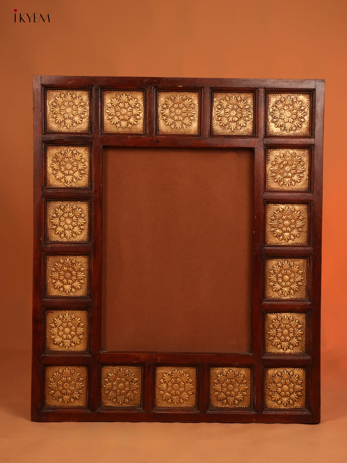 Wooden Brass Fitted Mirror Frame -(32×27) Inch - 4JJ04033