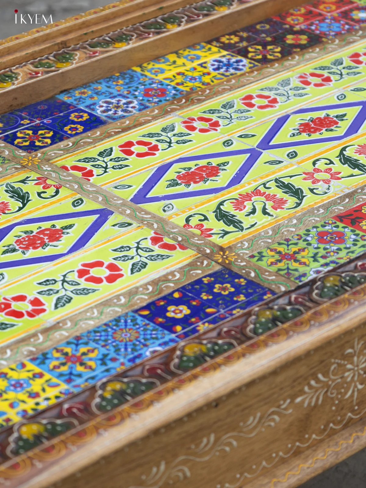 Hand-Painted Wooden Table with Tile Inlay - (17.3× 46.8) Inches - 4JJ04039 - Image 3