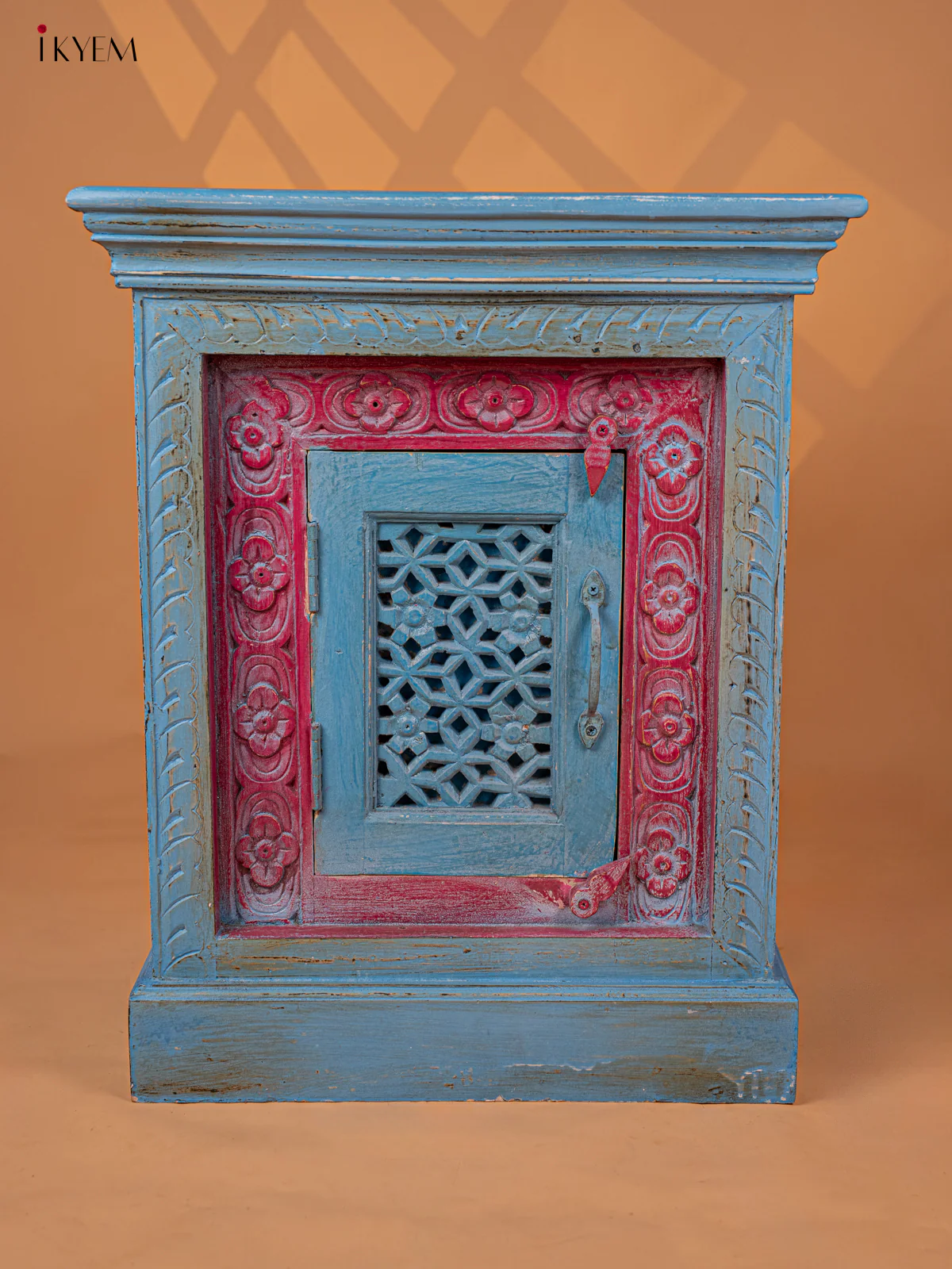Wooden Bedside Carved - (26×21) Inch - 4JJ04045