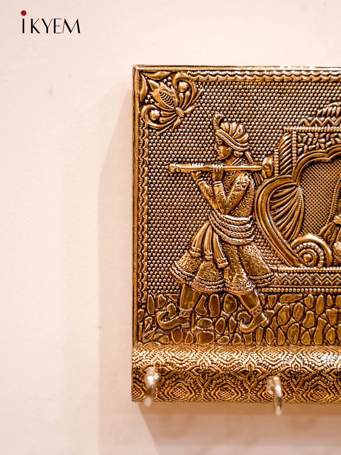 Key Holder With Royal Procession motif - Image 2