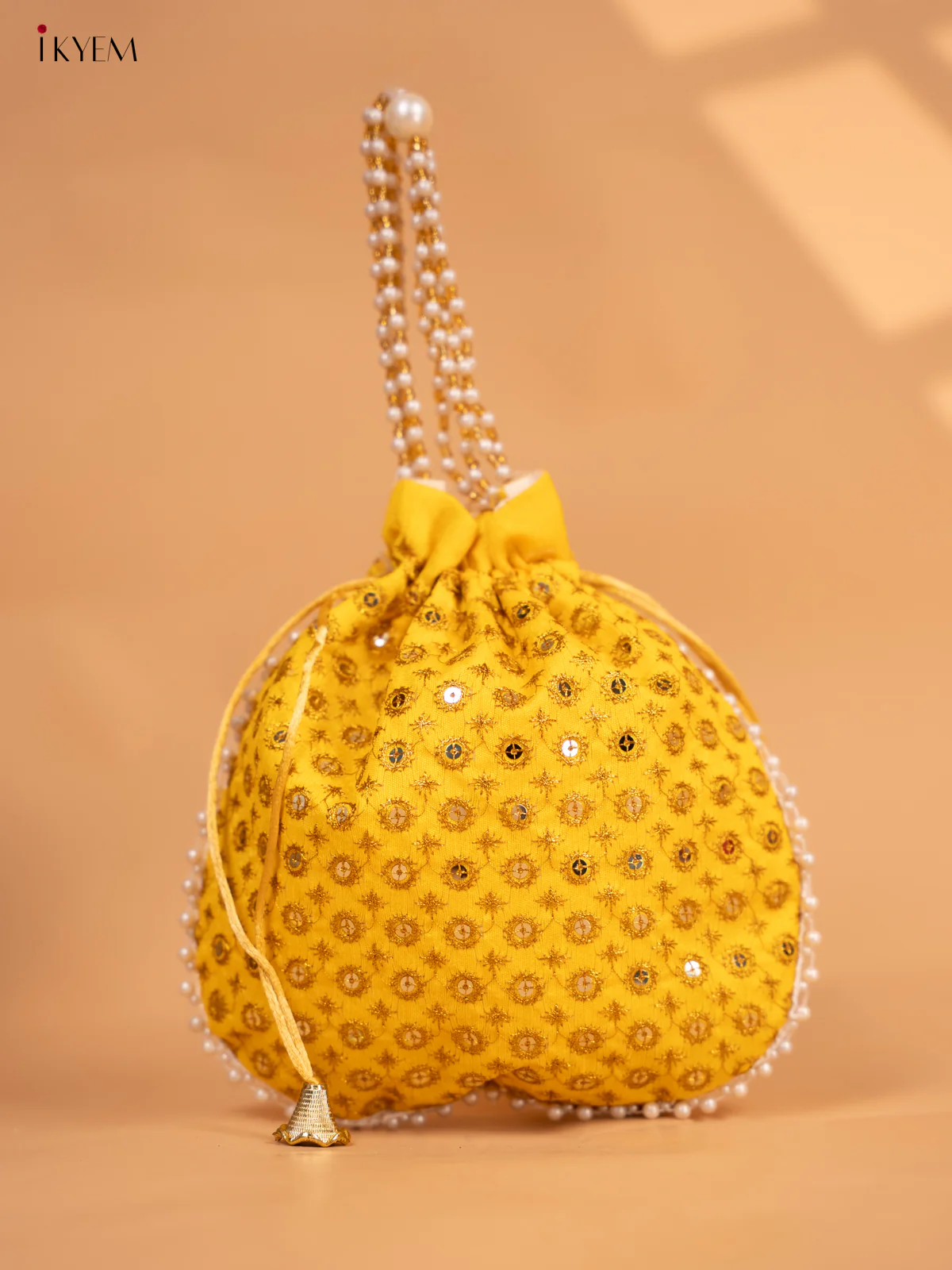 Potli bags with gold Zari work & Beaded Handle - KC29127