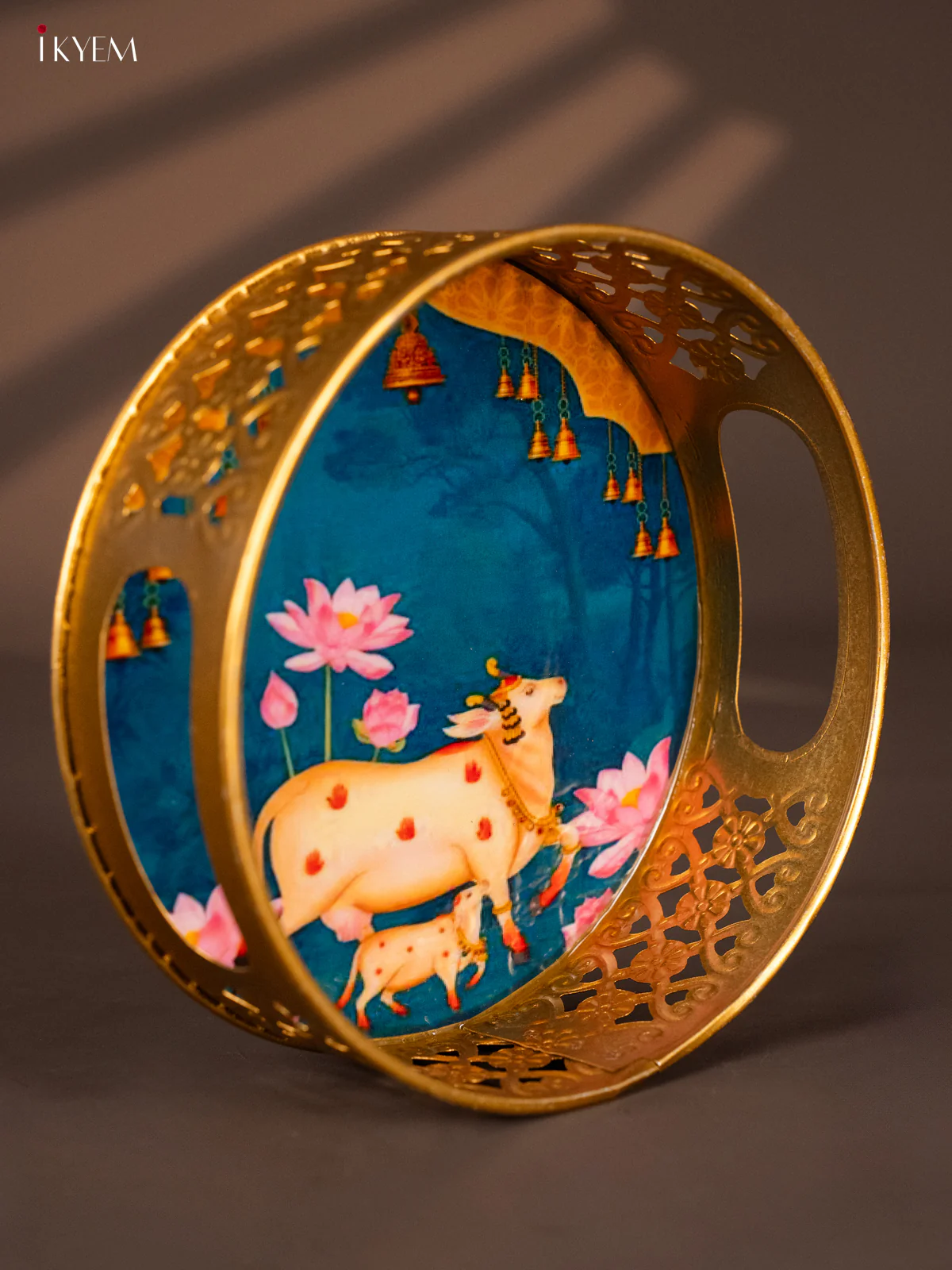 Blue Decorative Round Tray with Cow & Calf Digital Print - KH22127 - Image 2