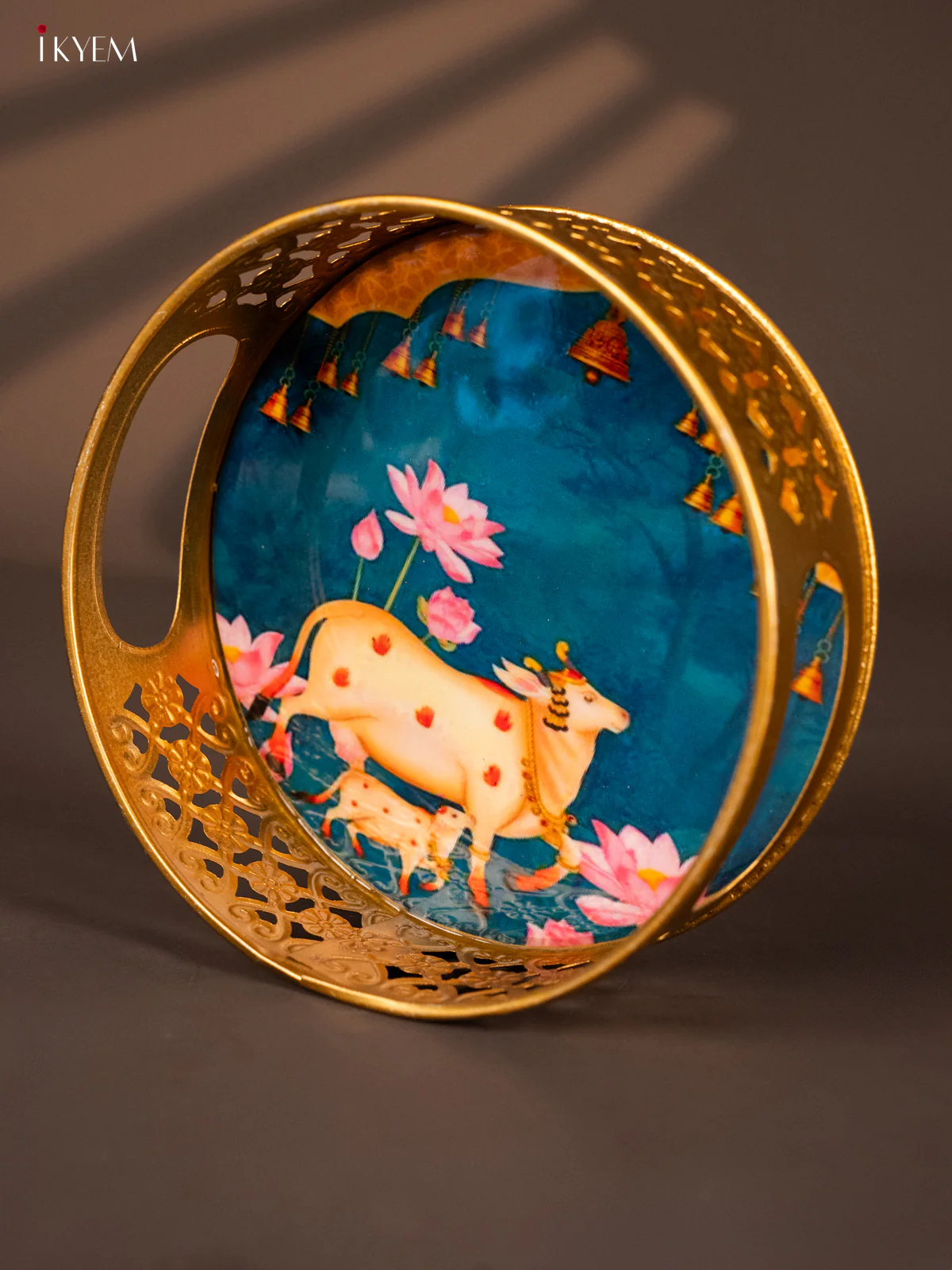 Blue Decorative Round Tray with Cow & Calf Digital Print - KH22127 - Image 4