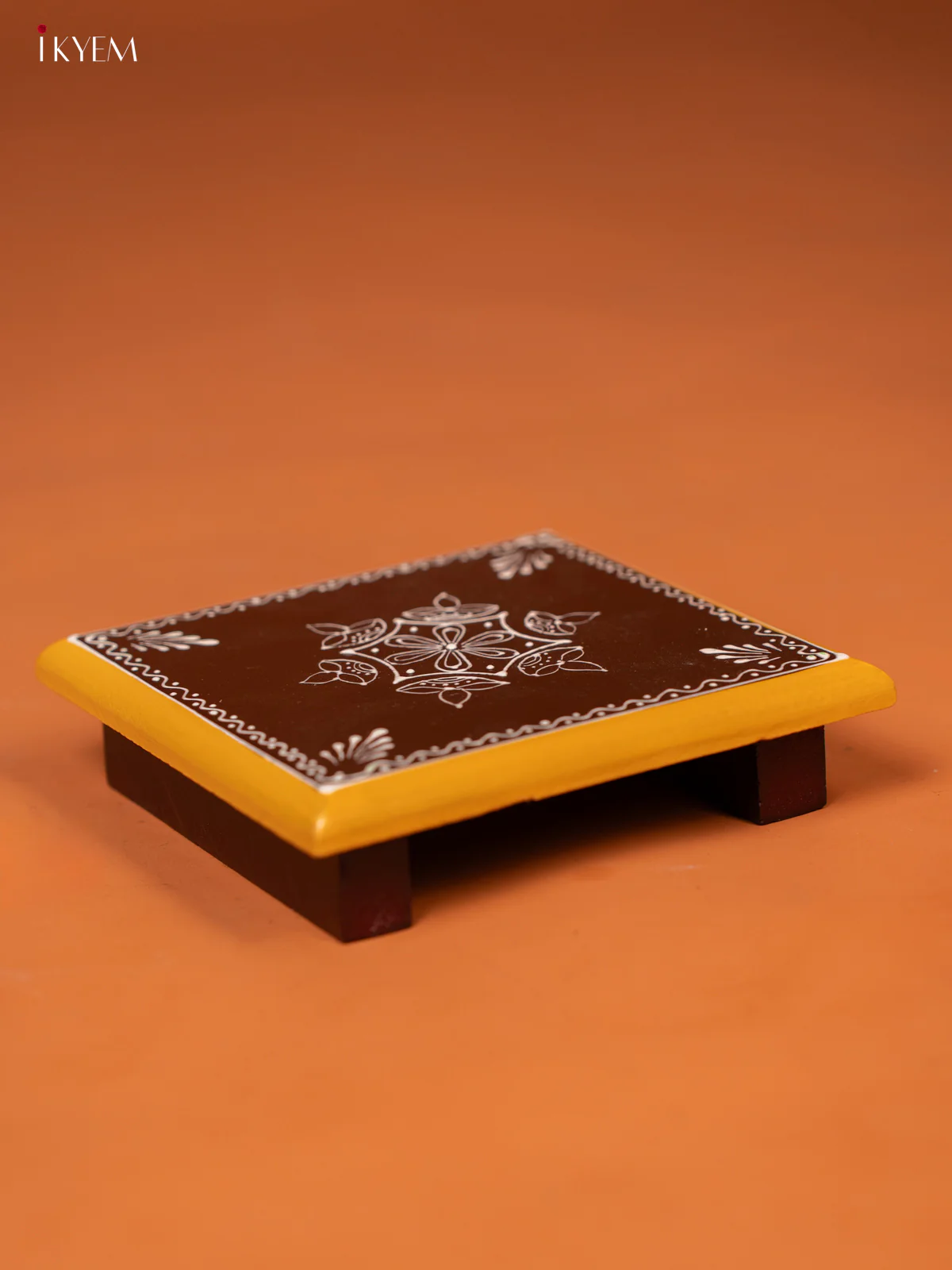 Hand-Painted Brown Wooden Manai with Traditional Kolam Design- KE27112 - Image 3