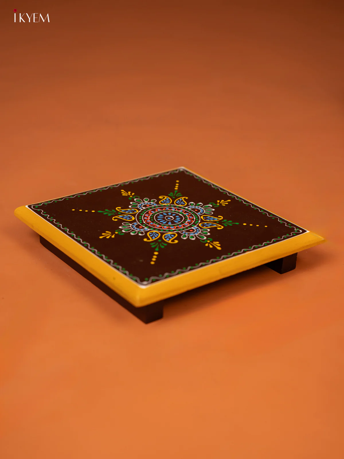 Brown Hand-Painted Wooden Manai with Traditional Kolam Design (8*8) - KE27118 - Image 3