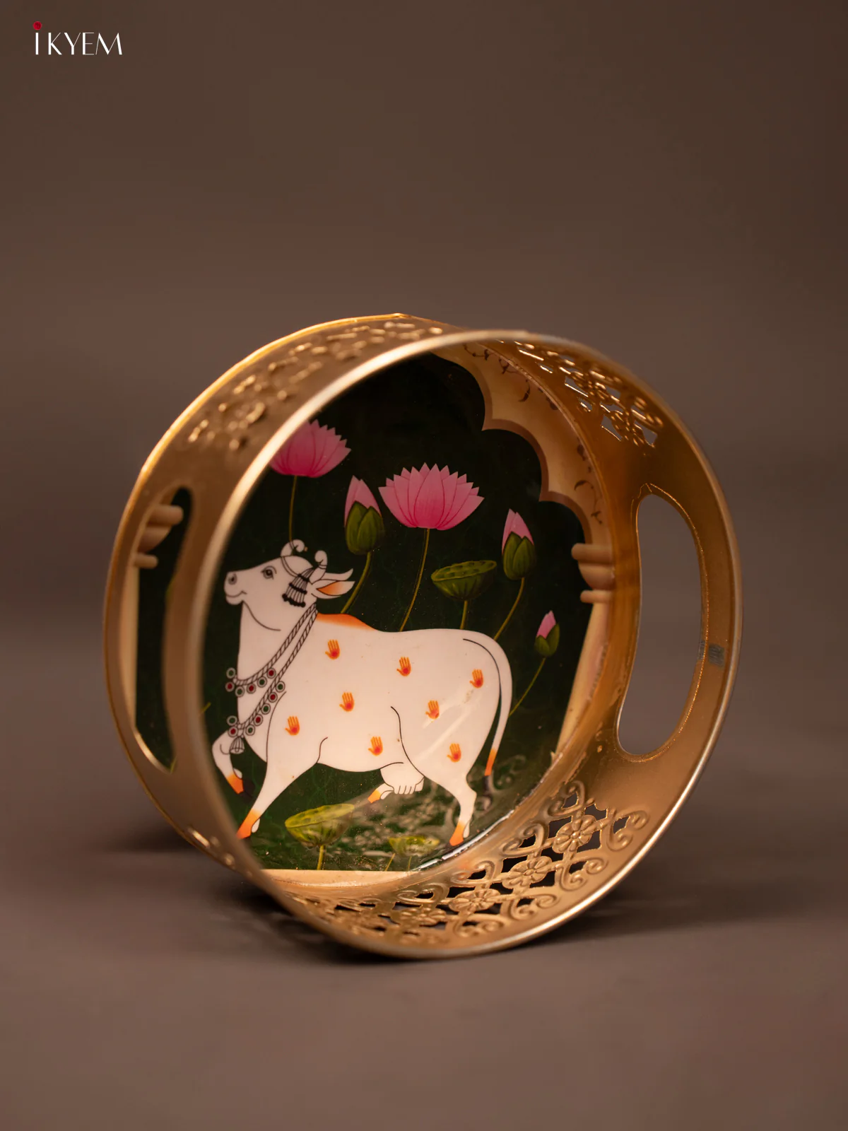 Dark Green Pichwai Printed Round Metal Tray With Cow & Flowers - KF19121 - Image 3