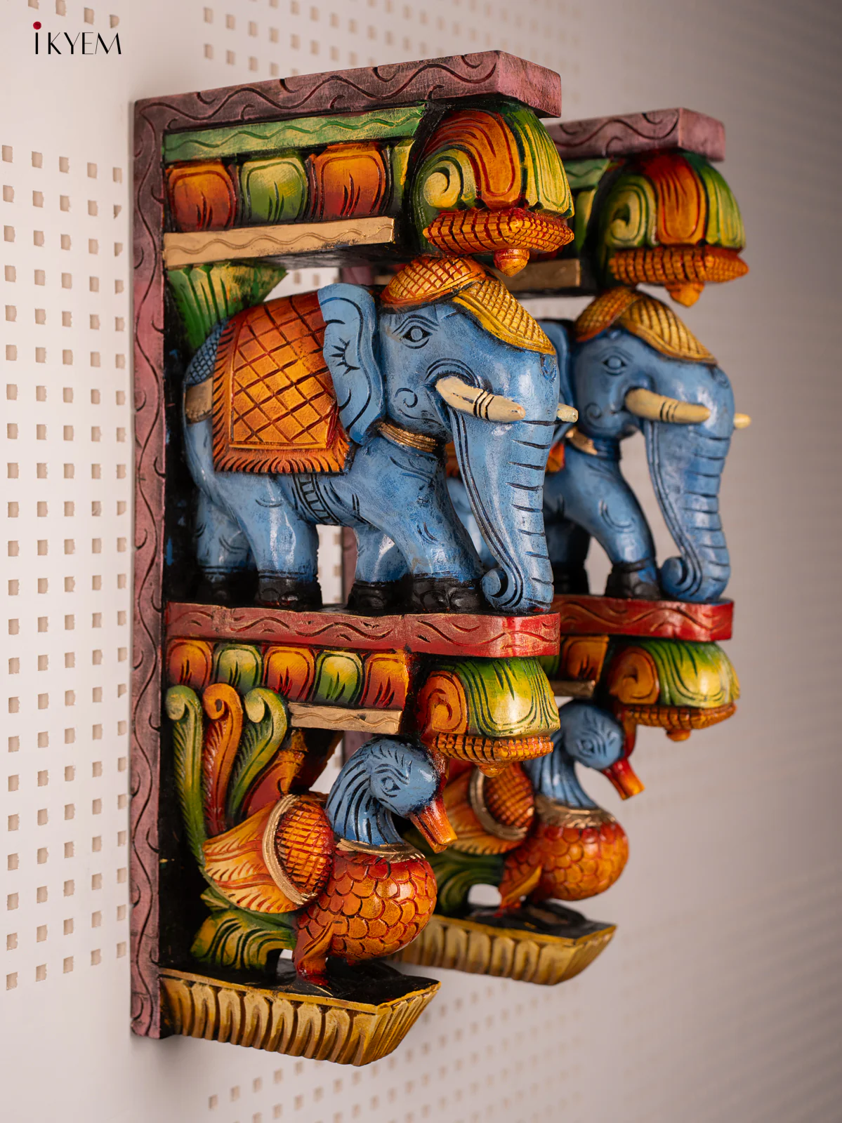 Hand Painted Wooden Wall Bracket OF Elephant & Peacock - KF03153 - Image 5