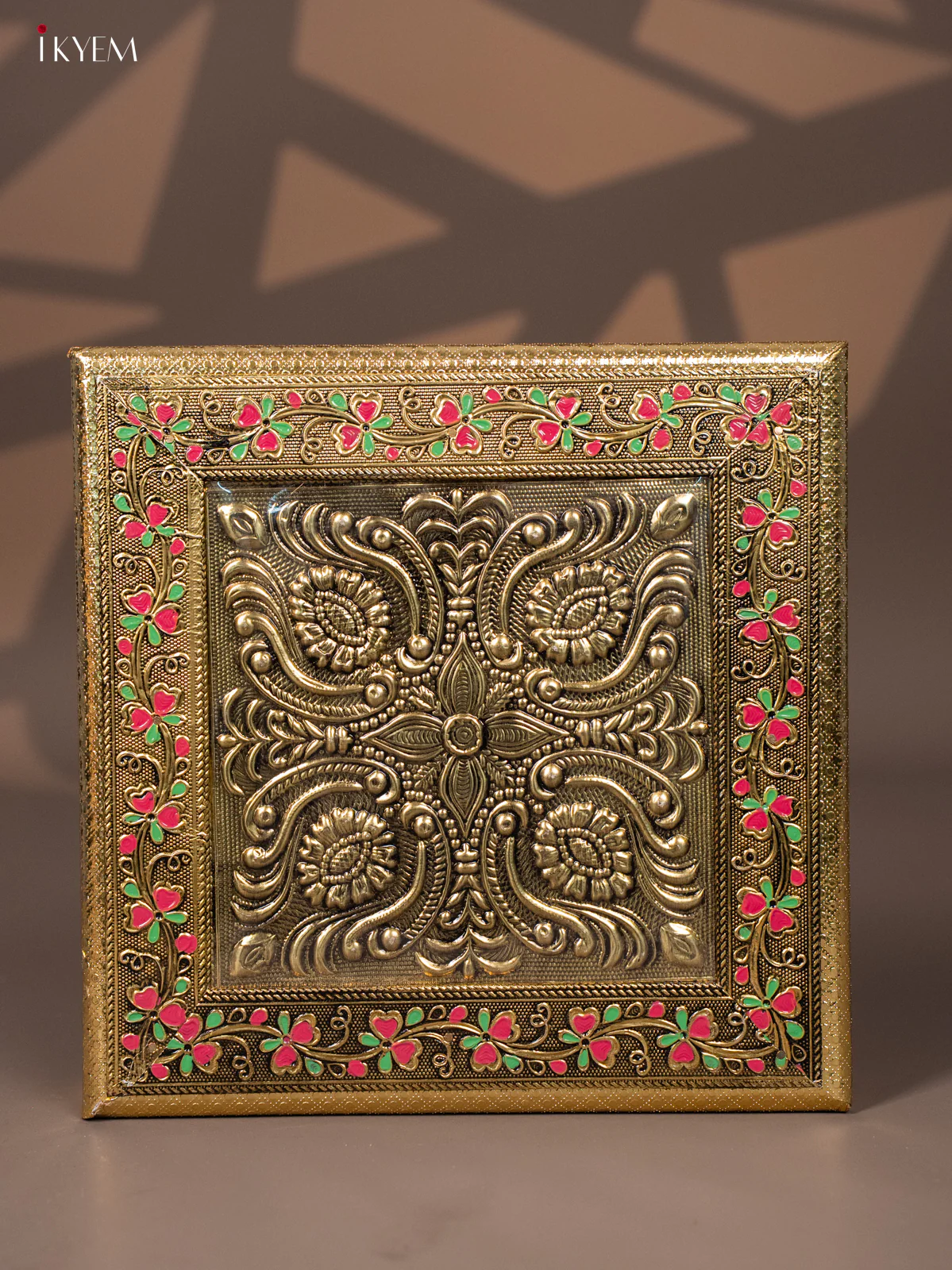 Wooden Dry Fruit Box with Four Compartments Floral Design - KI02132 - Image 3