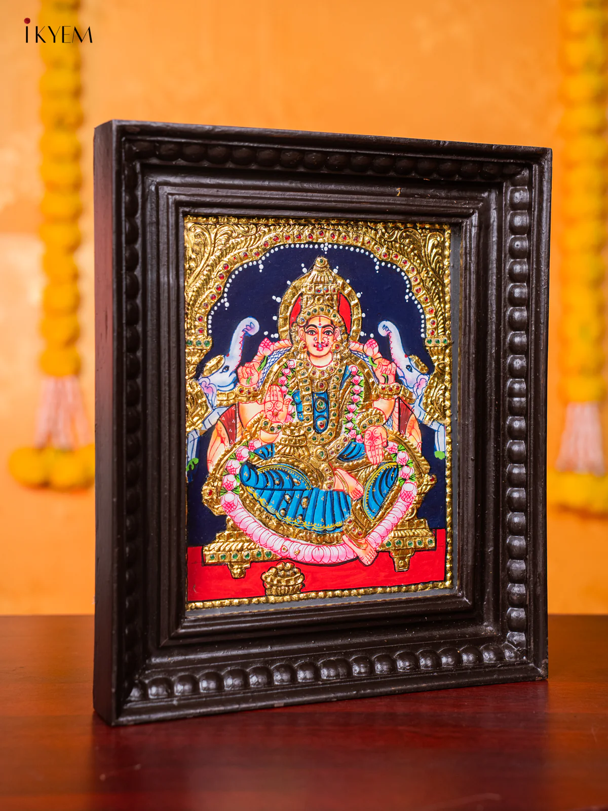 Adoring Goddess Gajalakshmi Tanjore painting (13*11 inches) - KJ03124 - Image 4