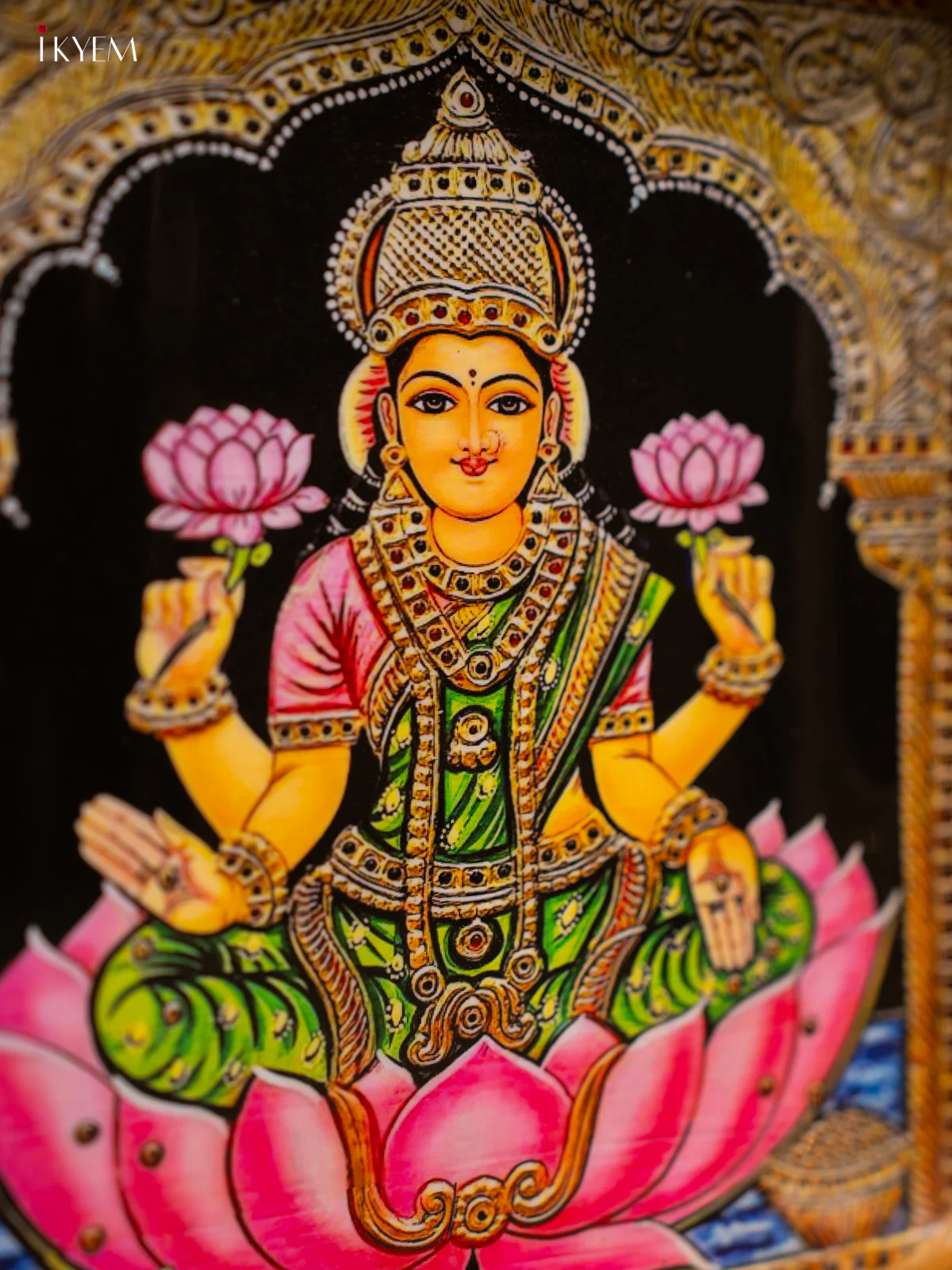 Divine Goddess Lakshmi on Lotus Printed Metal Square Tray - KF25148 - Image 3