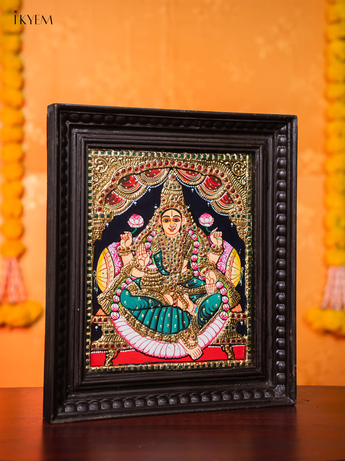 Magnificent Goddess Lakshmi Thanjavur painting (15*13 inches) - KJ03177 - Image 4
