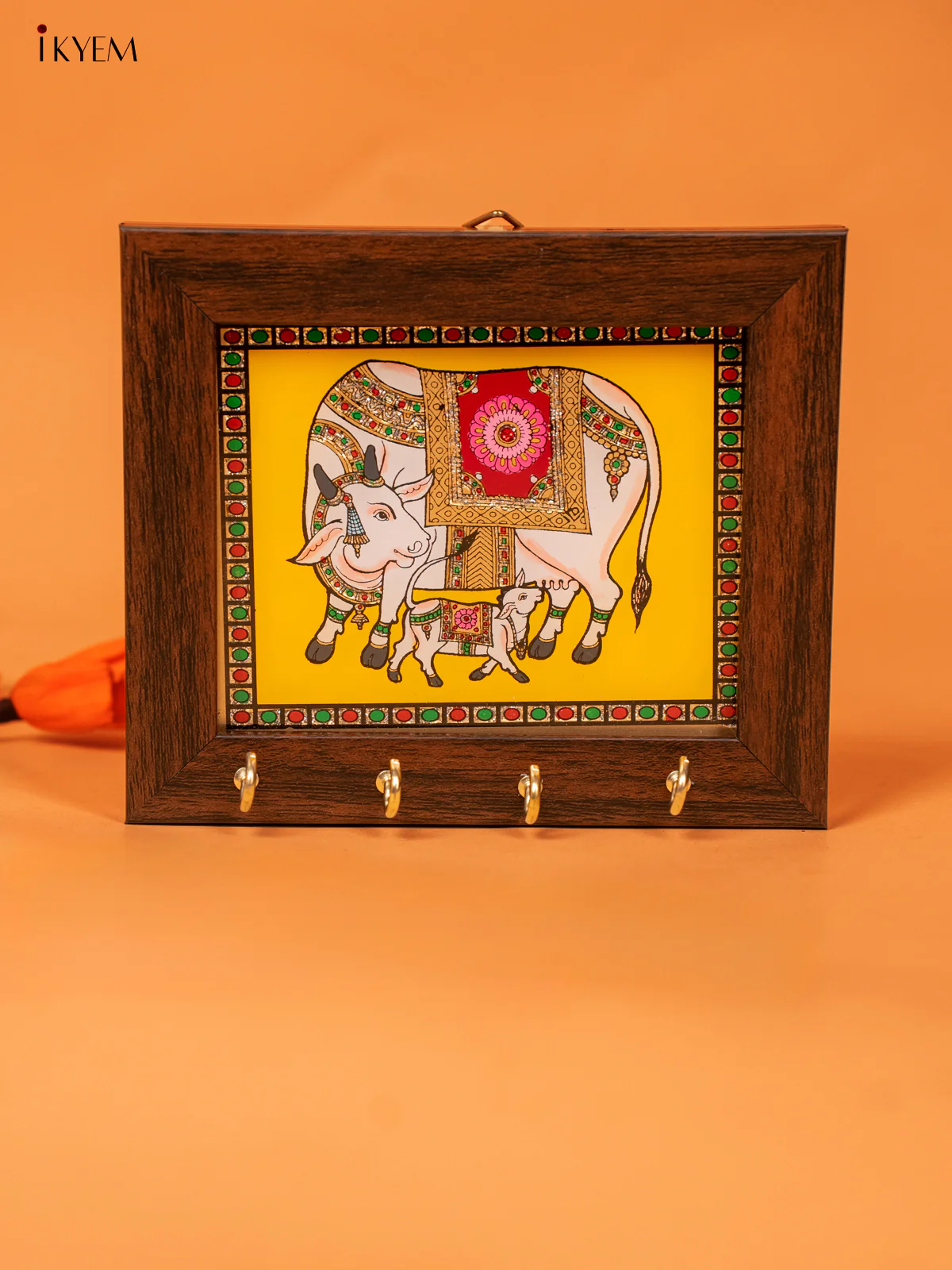 Yellow cow & calf Reverse Glass Painted Keyhanger - KC07118