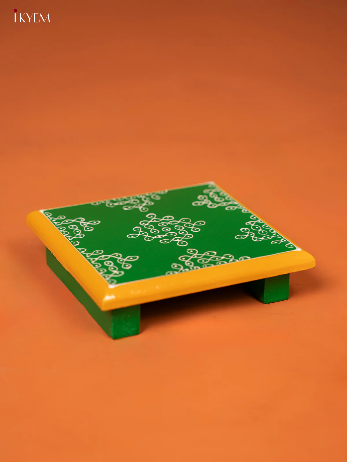 Green Kolam Printed Wooden Hand painted Traditional Manai - KE27111 - Image 3