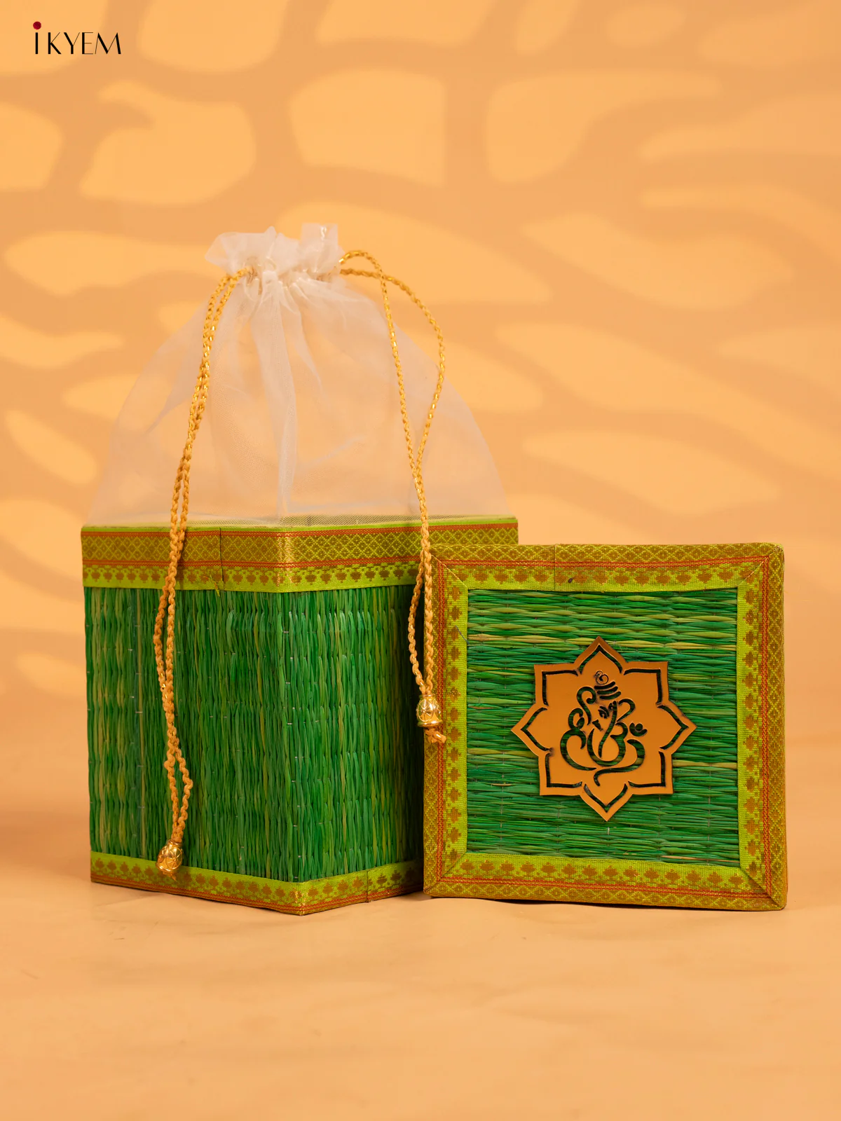 Green Korai Gift Box with Net Potli - KB17142 - Image 2