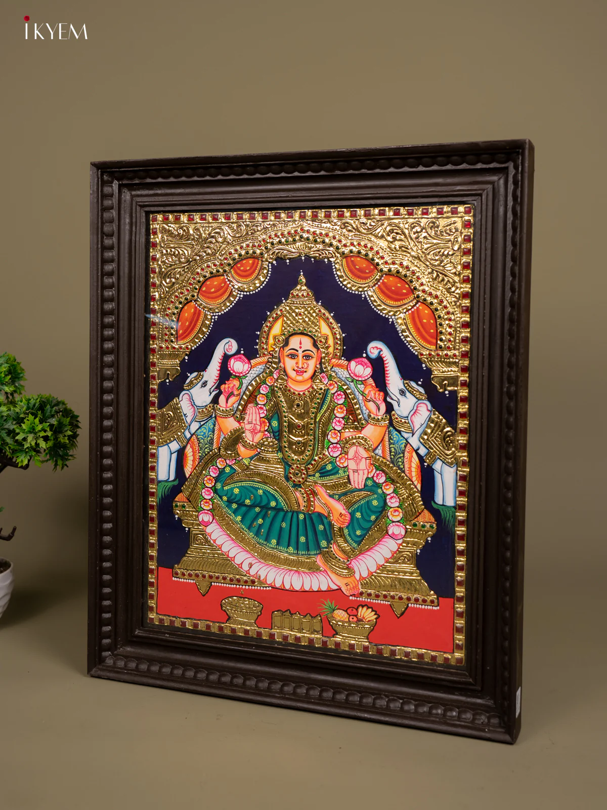 Gajalakshmi - Tanjore Painting (20x24) - KB01158 - Image 5
