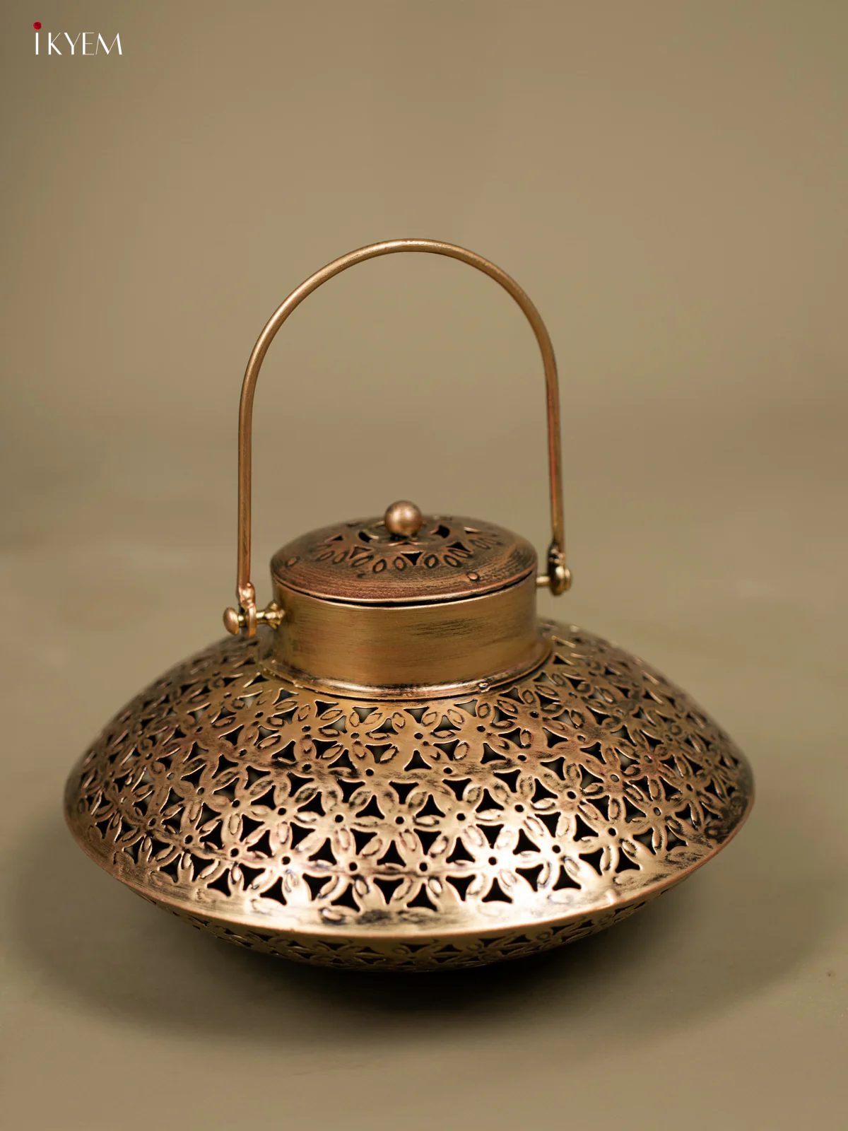 Iron Hanging T-light with Cap Jhaali Pattern - Large - KB04111 - Image 2