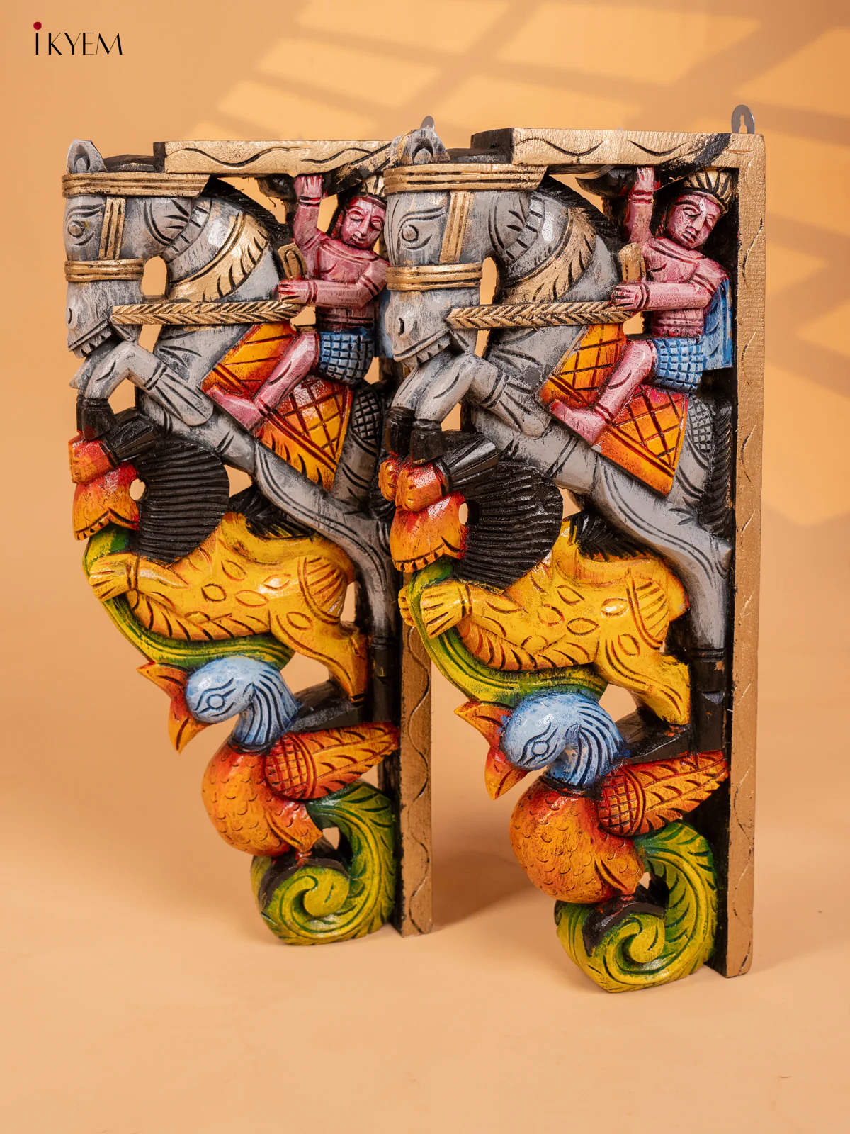 Wooden Hand Painted Wall Bracket - Set of 2 - KB10112 - Image 2