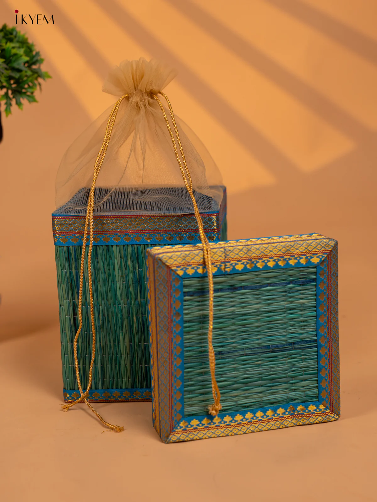 Korai Gift Box with Net Potli - KB11124 - Image 3