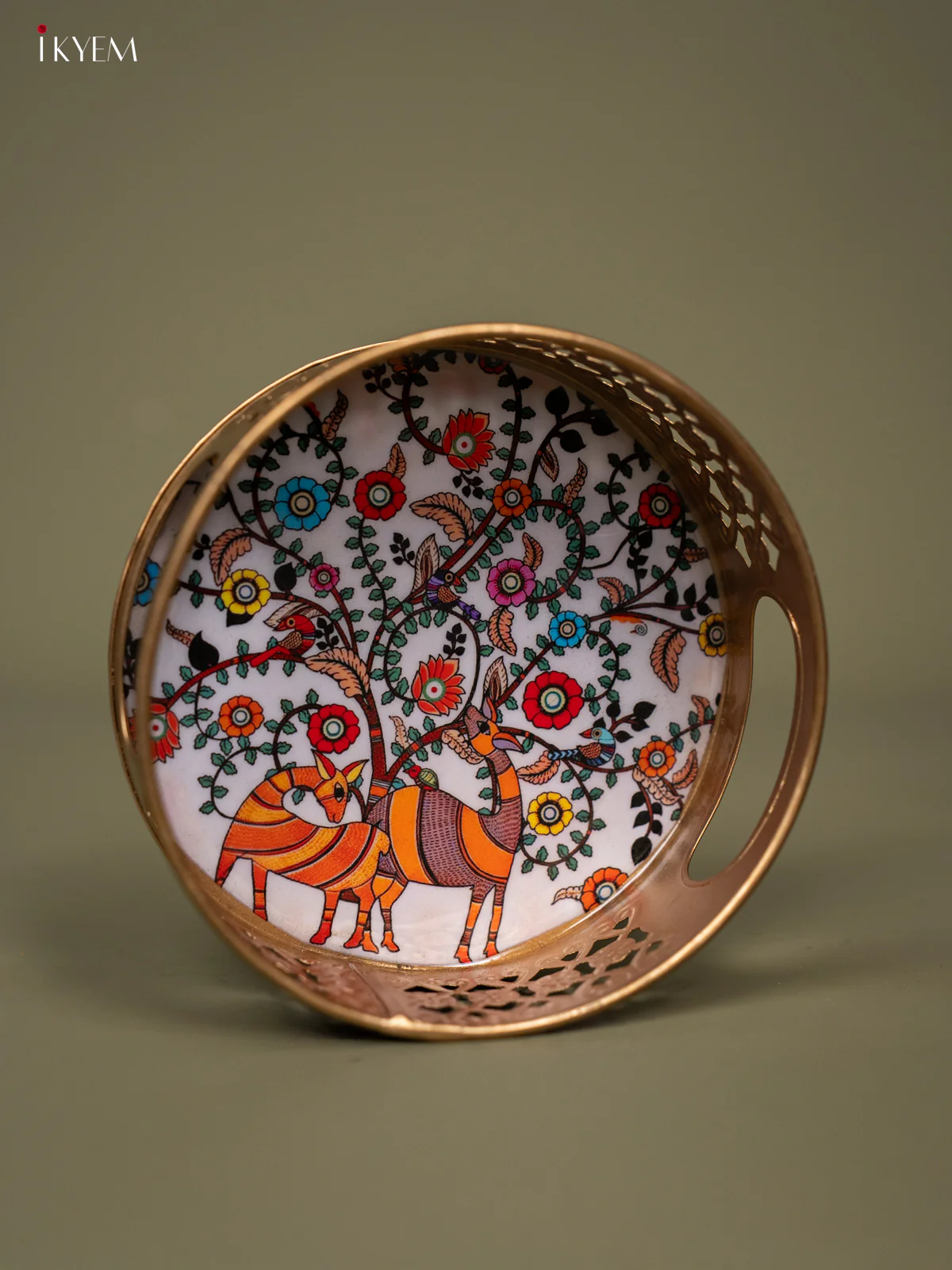 Round White Pichwai Tray - 6 inch - KB11128