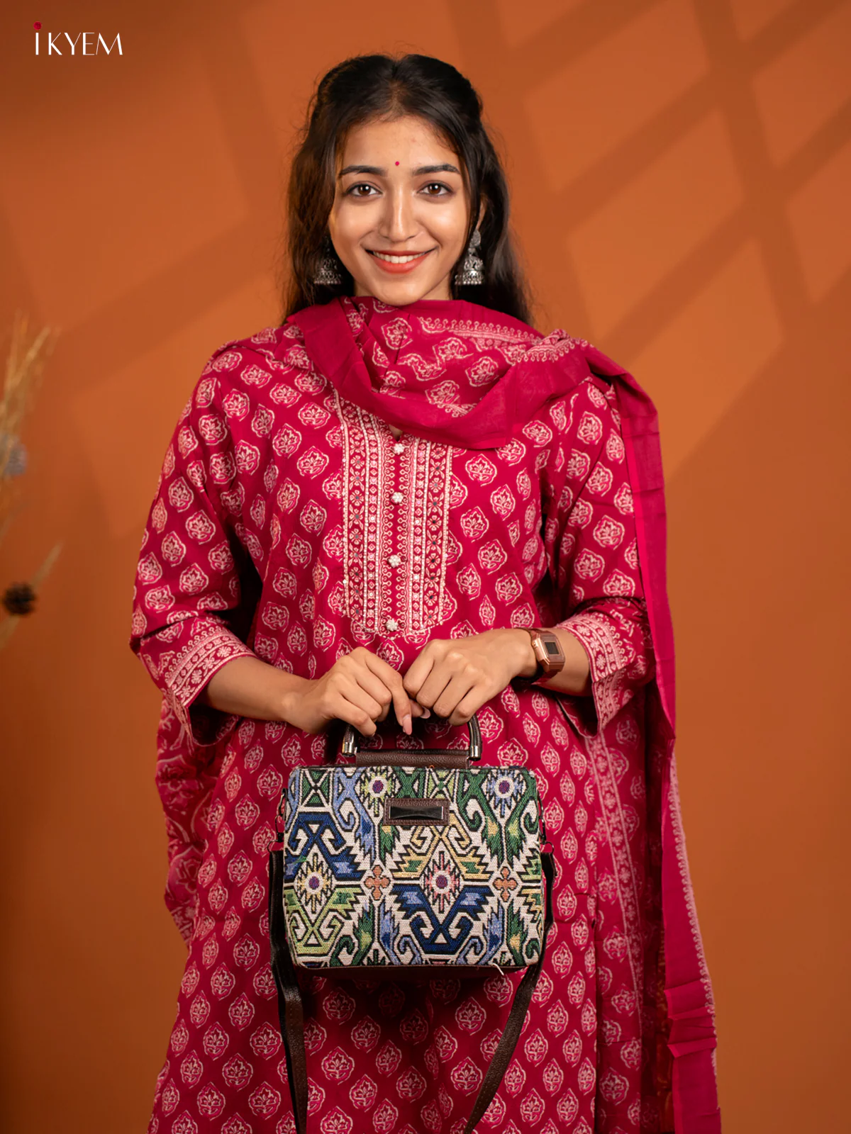 Jacquard Single hand Metal Handle Sling Bag - Cream - KB22117