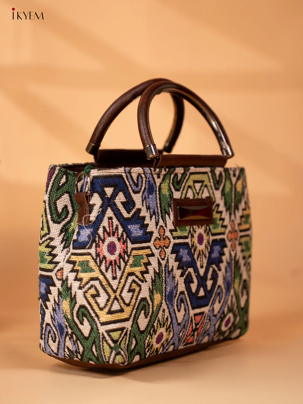 Jacquard Single hand Metal Handle Sling Bag - Cream - KB22117 - Image 3