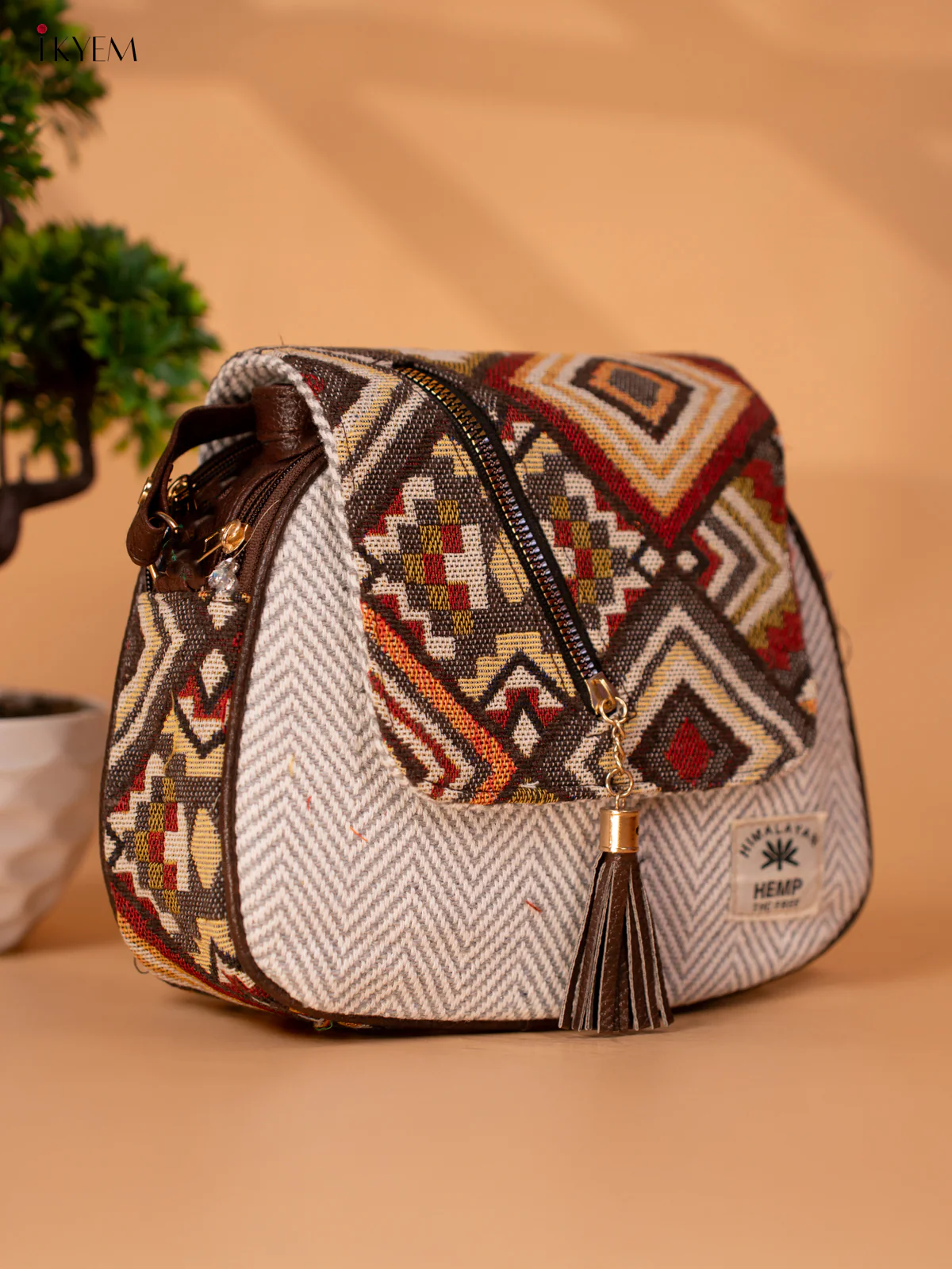Jacquard Woven Sling Bag - Grey - KB22127 - Image 3