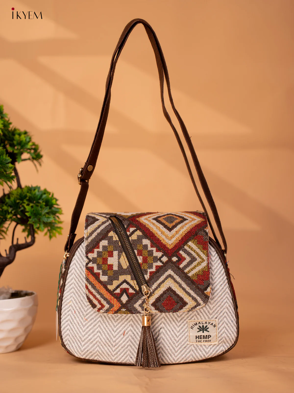 Jacquard Woven Sling Bag - Grey - KB22127 - Image 6
